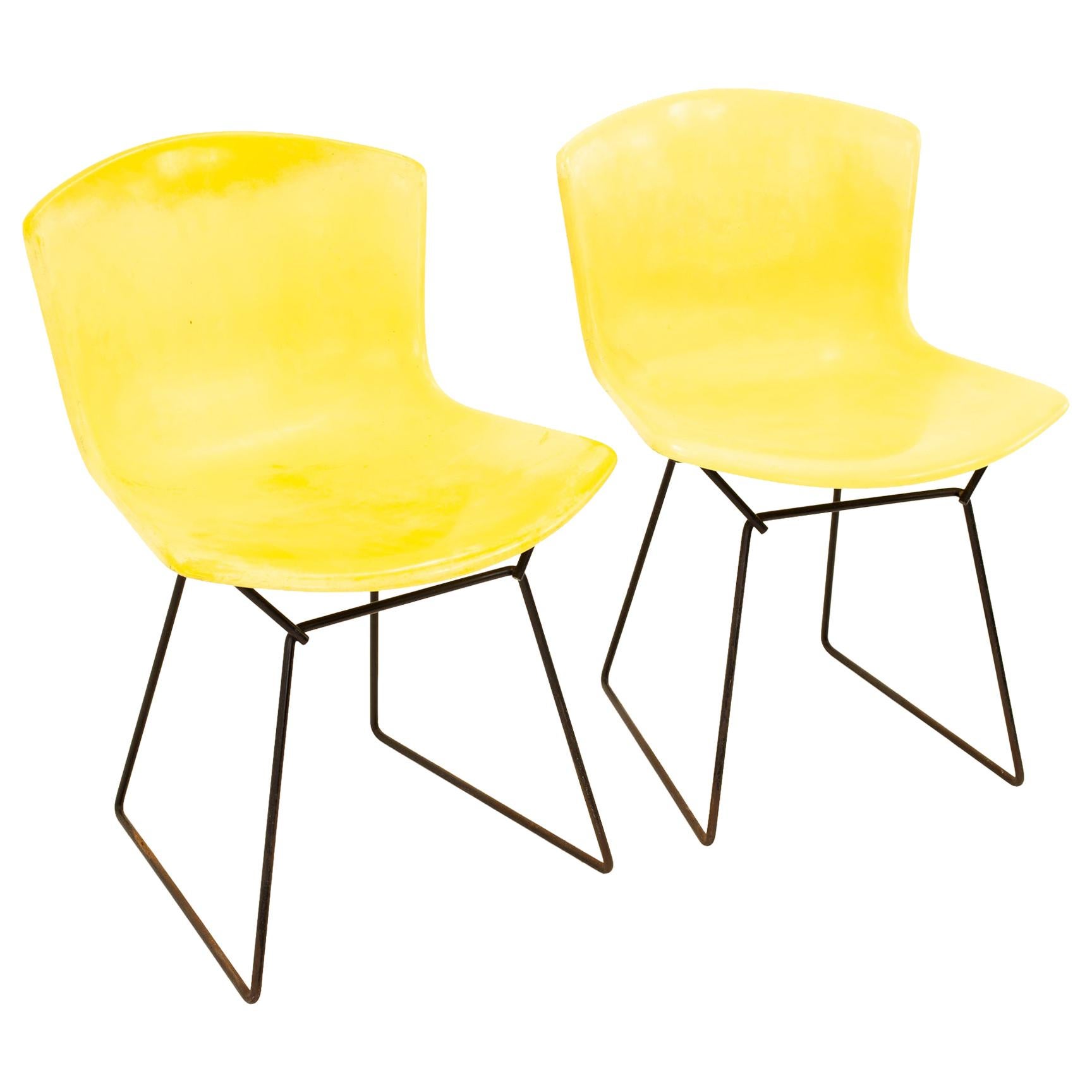 Knoll Mid Century Yellow Fiberglass Side Chair, Pair
