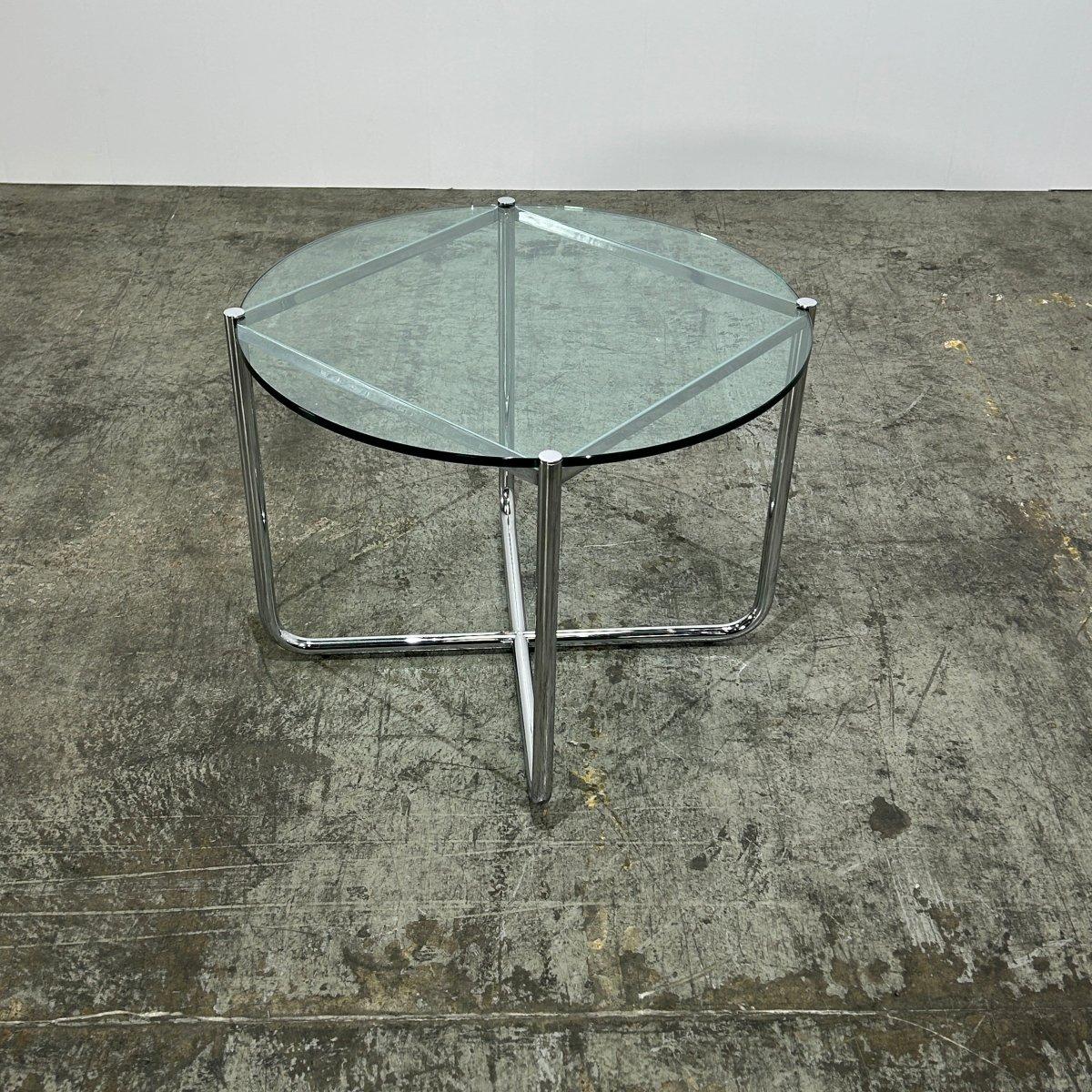 XXI secolo e contemporaneo Tavolo basso di vetro MR di Ludwig Mies van der Rohe in vendita