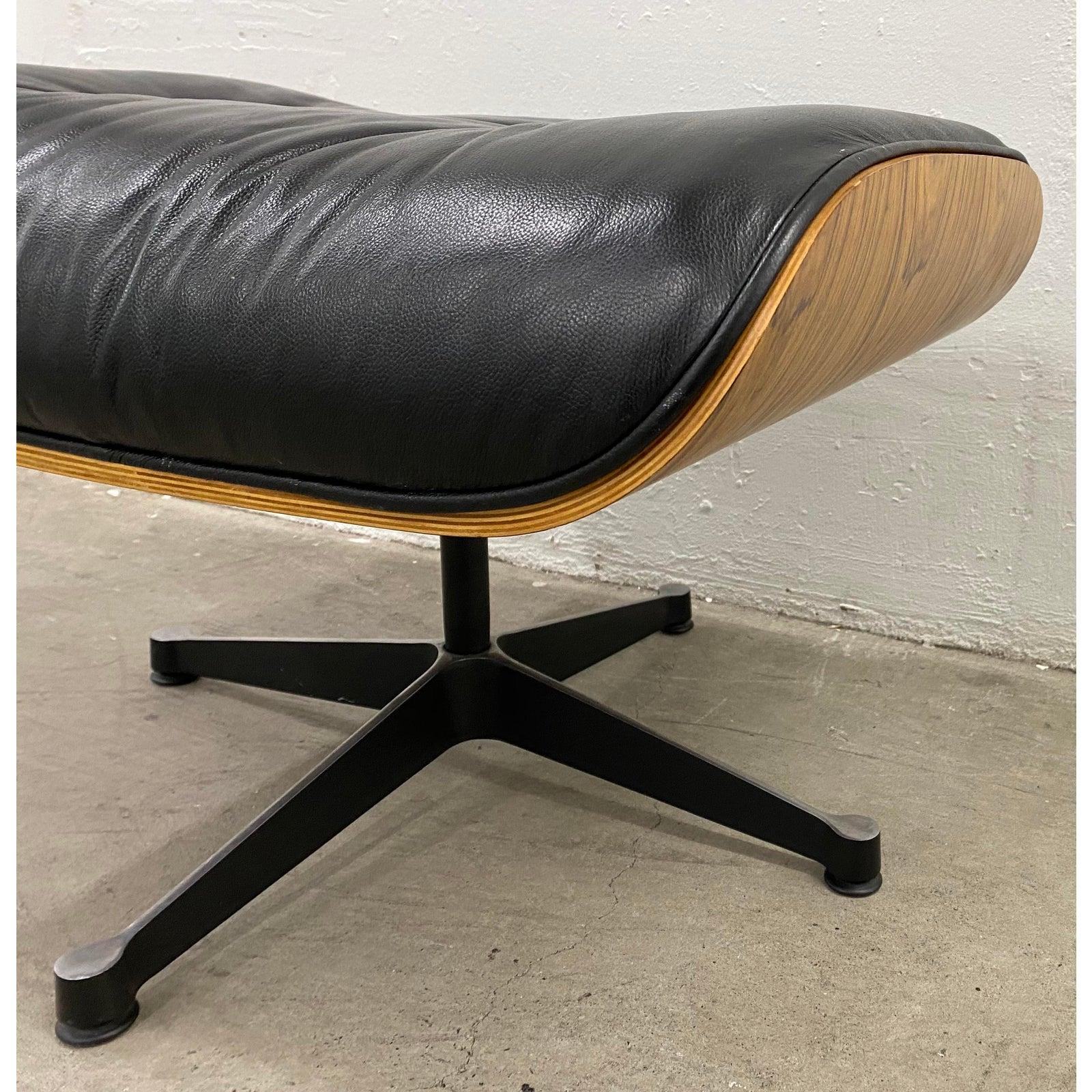 Mid-Century Modern Knoll Ottoman For Sale