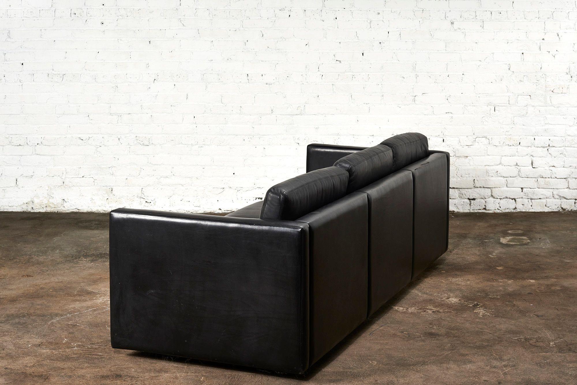 Mid-Century Modern Knoll Pfister Black Leather Sofa, 1971 For Sale
