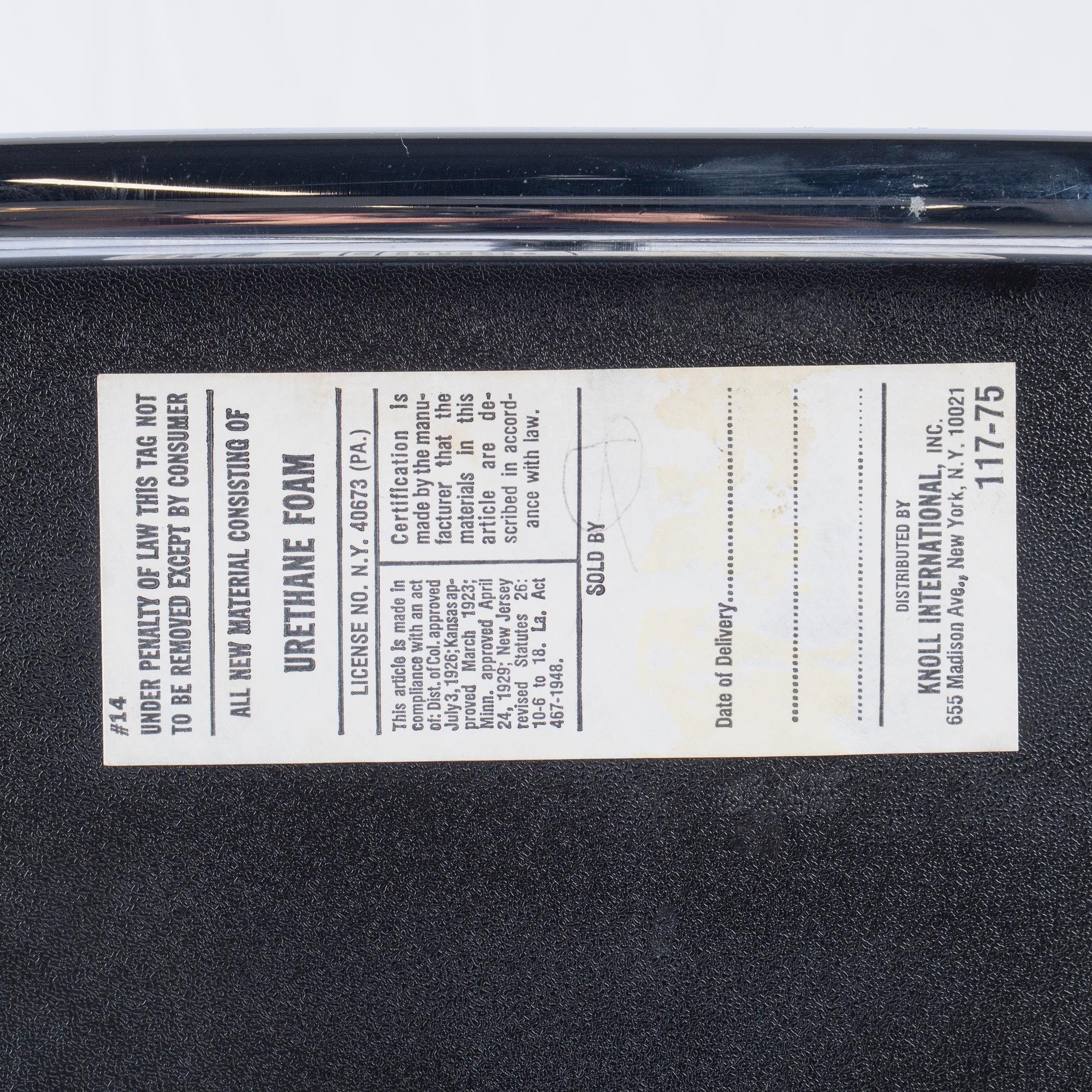 Knoll Pollock Executive Desk Bürostuhl in Gunmetal Gray Mohair im Angebot 6