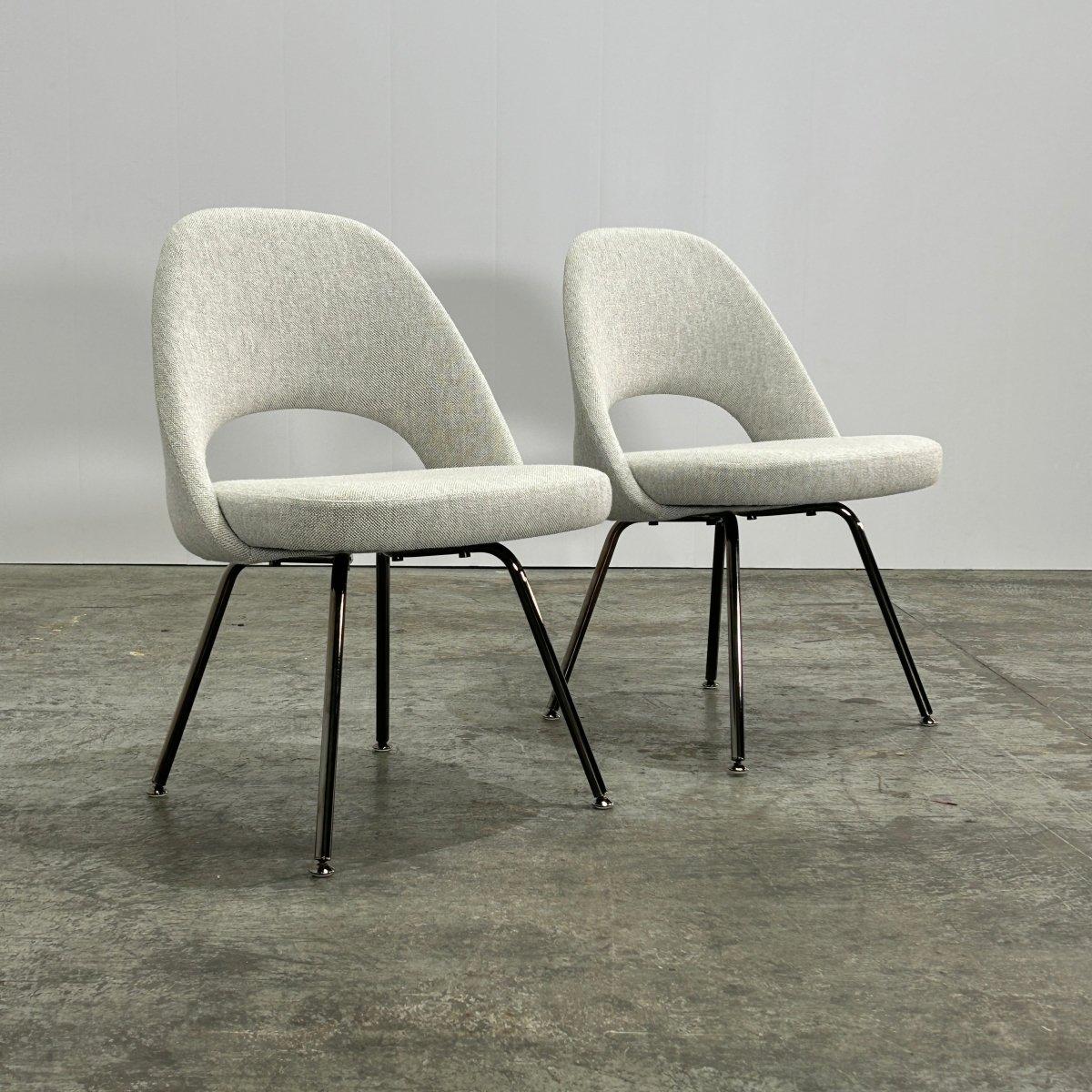 Chaises de conférence Knoll par Eero Saarinen, ensemble de deux en vente 5