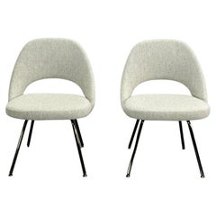 Chaises de conférence Knoll par Eero Saarinen, ensemble de deux
