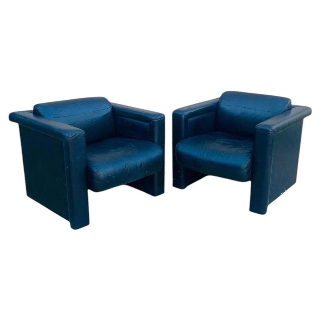 Knoll Robert & Trix Haussmann Black Leather Club Chairs For Sale
