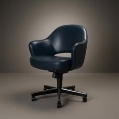 Knoll Saarinen Executive Arm Chair in Original Ink Blue Leather, Swivel Base