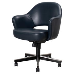 Knoll Saarinen Executive Arm Chair in Original Ink Blue Leather, Swivel Base