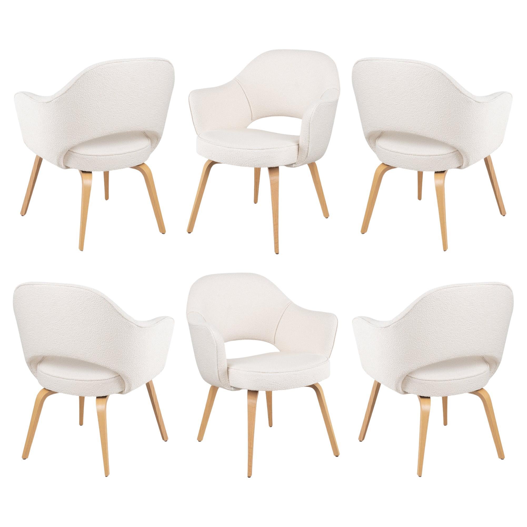 Knoll Saarinen Executive Arm Chairs in Italian Bouclé and Oak Legs, Set of 6