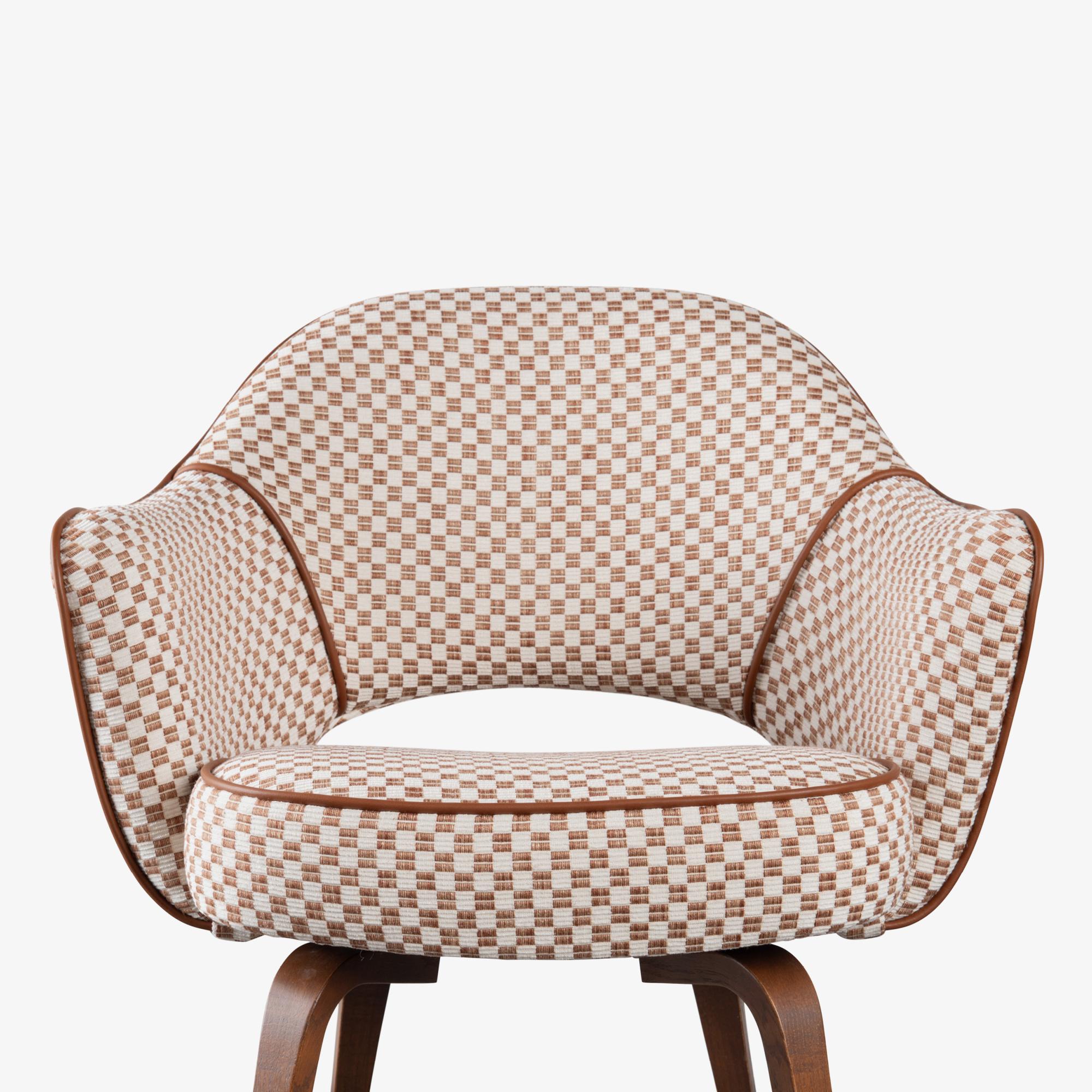 Knoll Saarinen Executive Arm Chairs in Schumacher Fabric, Leather, & Walnut For Sale 5