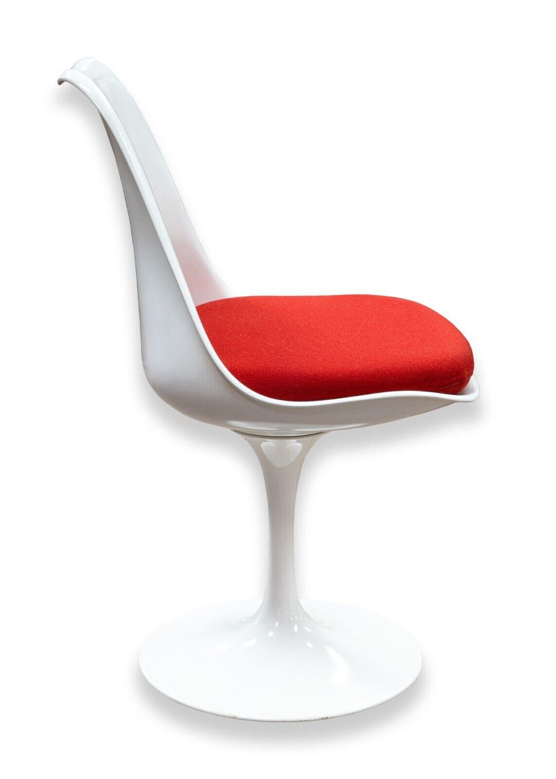 Knoll Saarinen Mid Century Modern White and Red Tulip Dining Chairs 2 Arm 4 Side 11