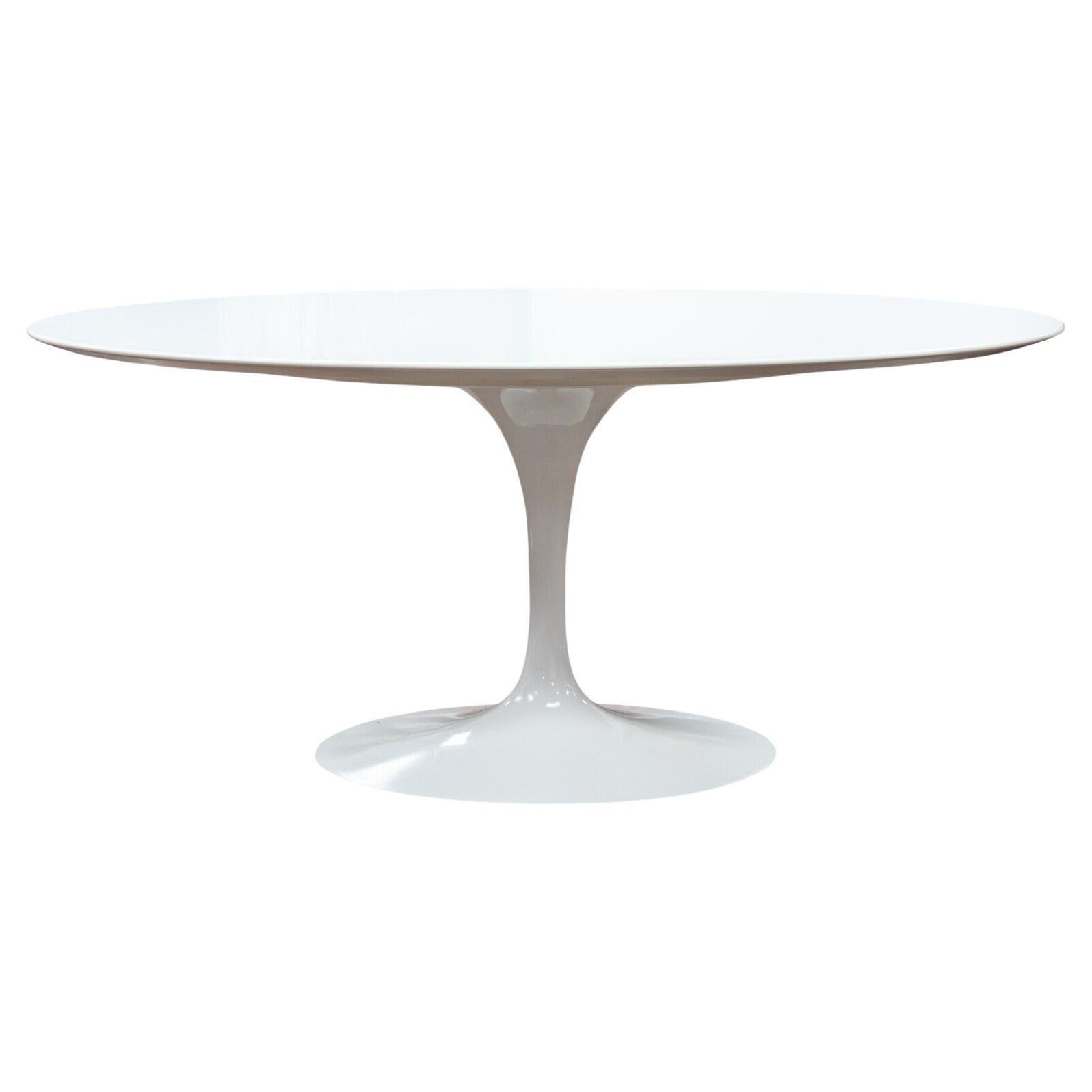 Knoll Saarinen Mid Century Modern White Oval Tulip Dining Table