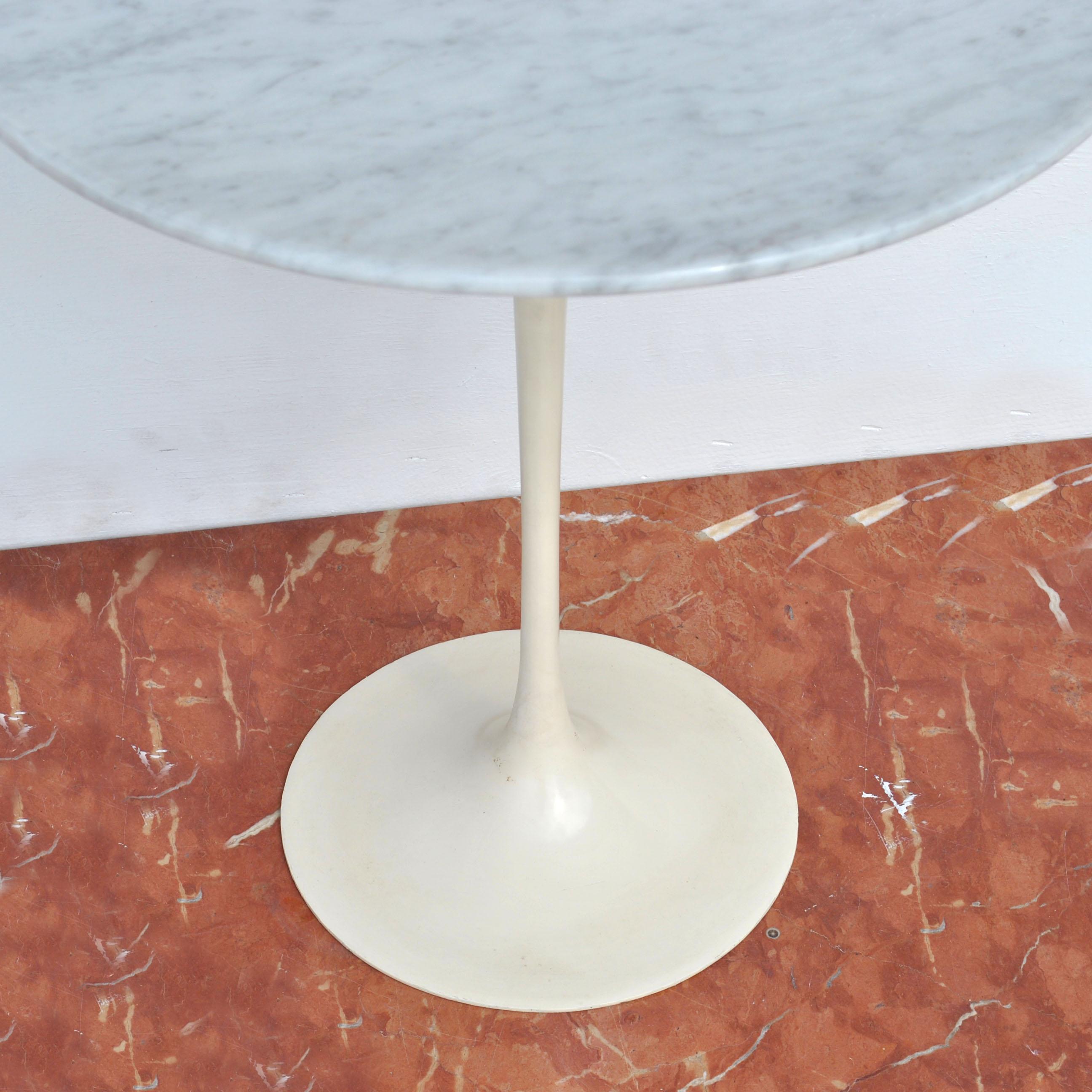 Knoll Saarinen Round Marble Side End Table 2