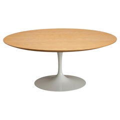 Knoll Saarinen Round Pedestal Tulip Coffee Table in Oak