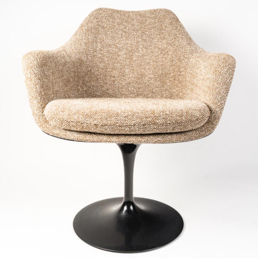 Knoll & Saarinen: Tulip Drehsessel (20. Jahrhundert) im Angebot