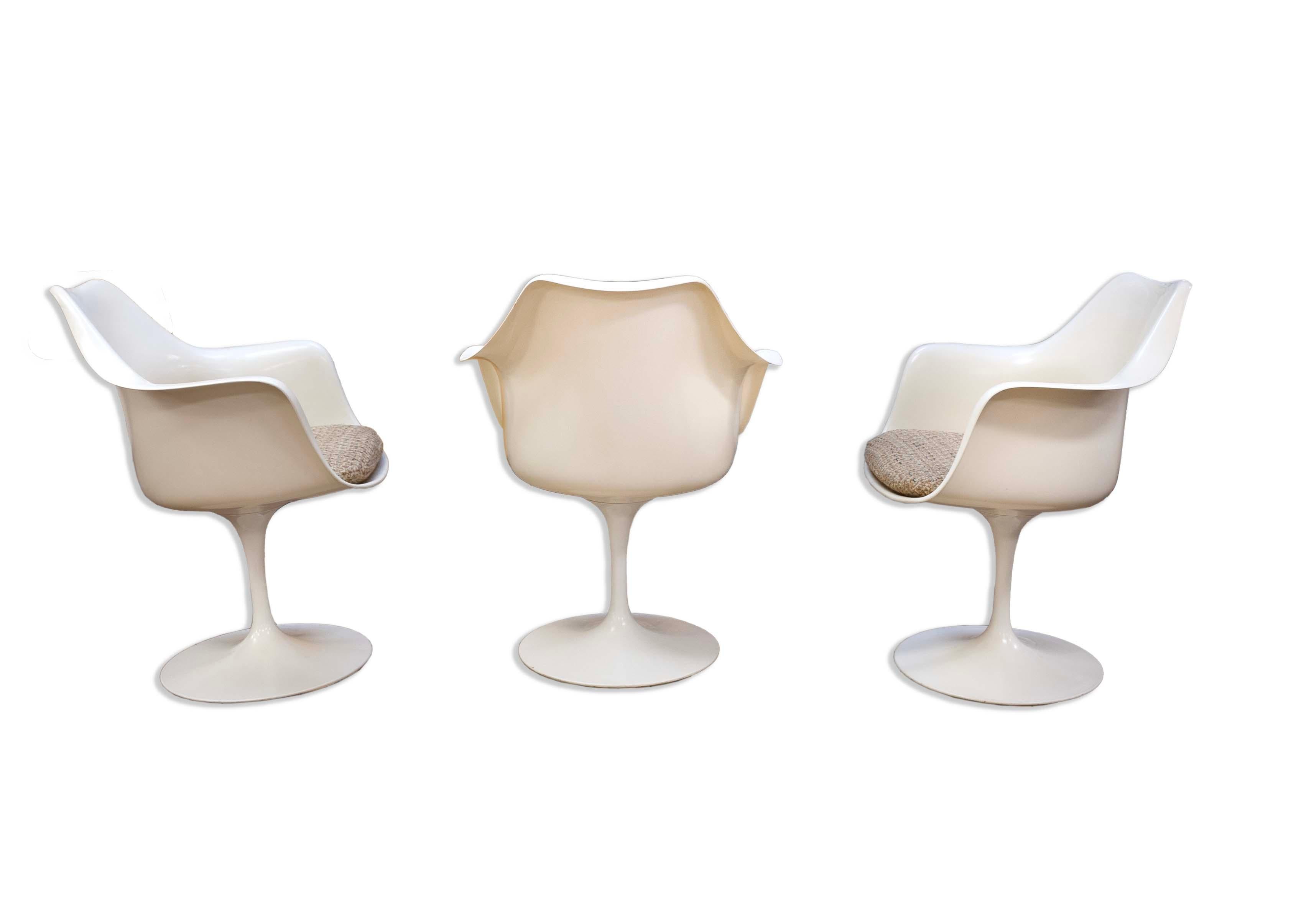 American Knoll Set of 3 Saarinen Tulip Arm Chairs w Cushions Vintage Mid Century Modern