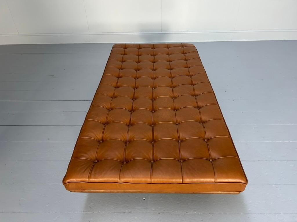 Sofá-cama Knoll Studio 