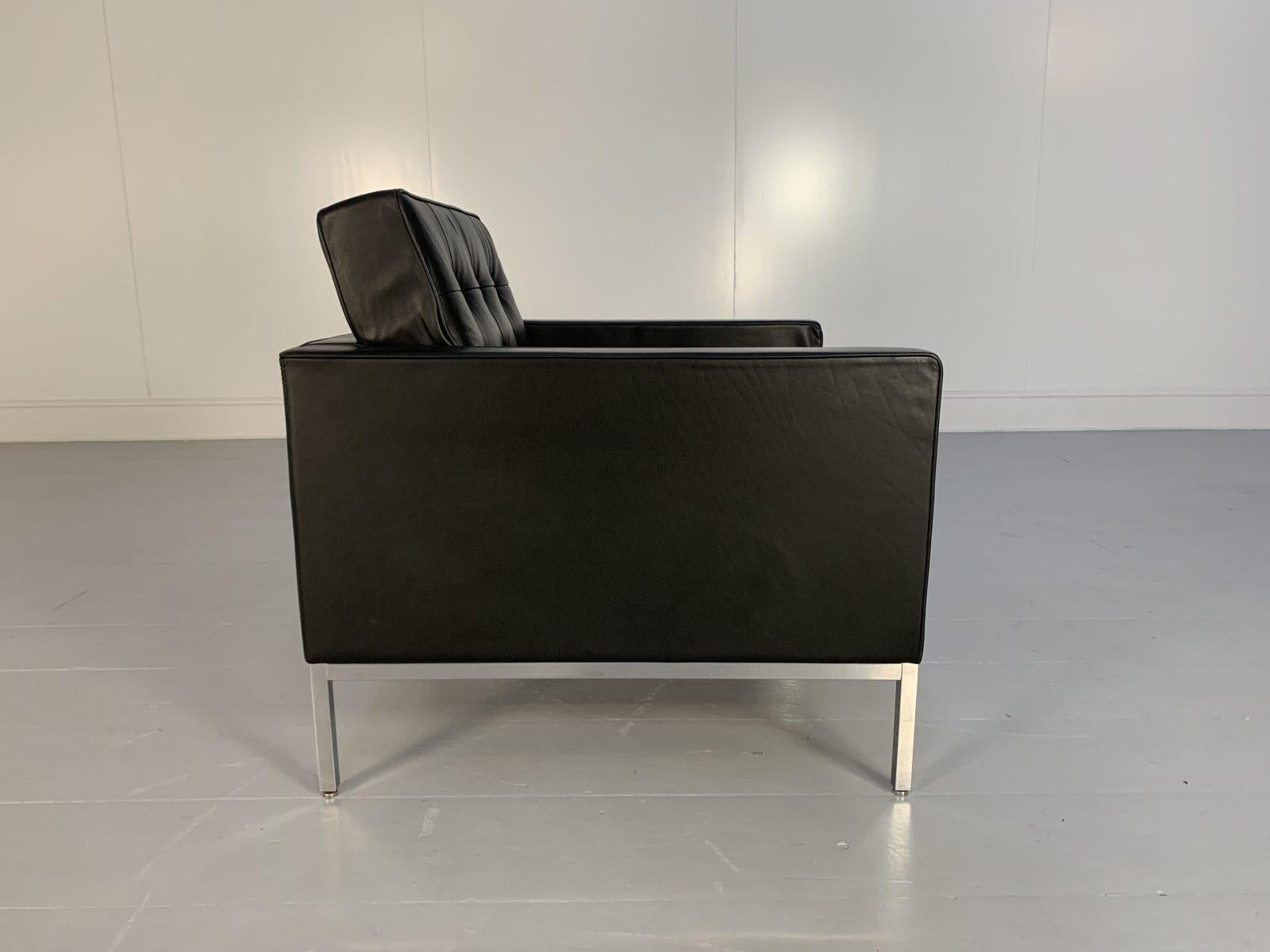 Knoll Studio “Florence Knoll” Lounge Chair Armchair – In Black “Volo” Leather In Good Condition For Sale In Barrowford, GB