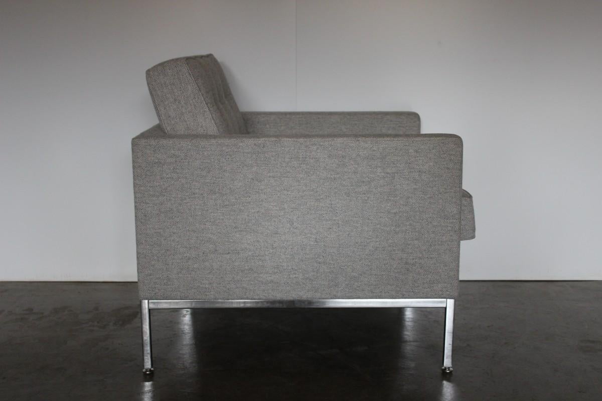 Modern Knoll Studio “Florence Knoll” Lounge Chair Armchair in Grey Wool For Sale