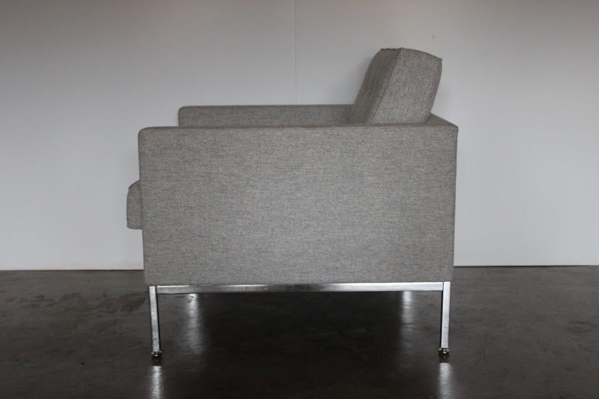 German Knoll Studio “Florence Knoll” Lounge Chair Armchair in Grey Wool For Sale