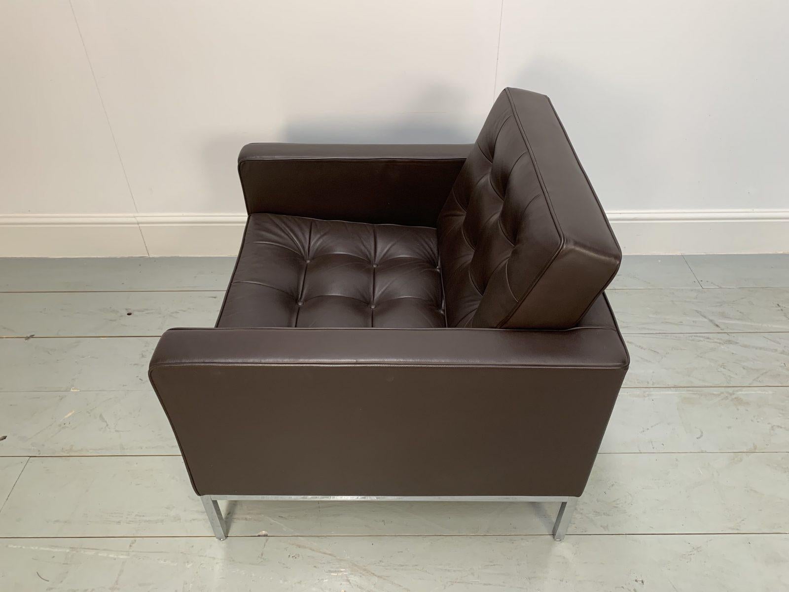 Contemporary Knoll Studio “Florence Knoll” Lounge Chair Armchair in “Sabrina” Mahogany Brown