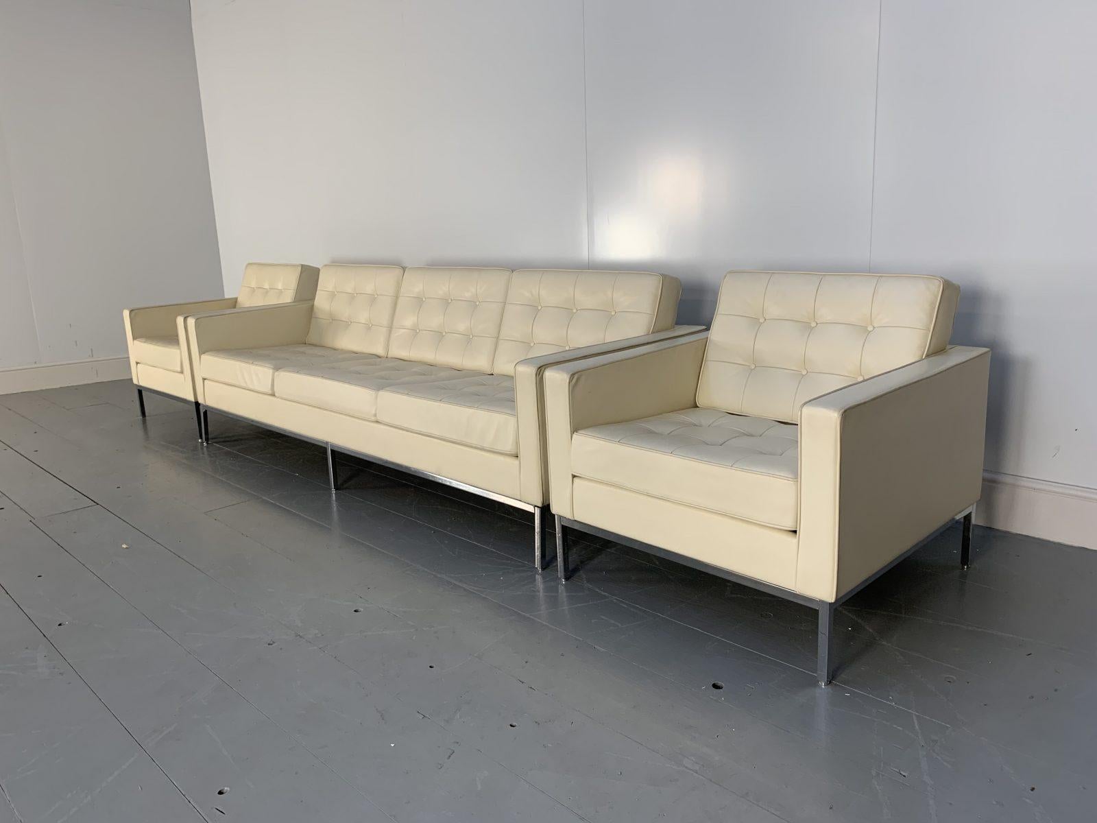 Knoll Studio “Florence Knoll Relax” Sofa & 2 Armchair Suite in “Volo” Leather For Sale 3