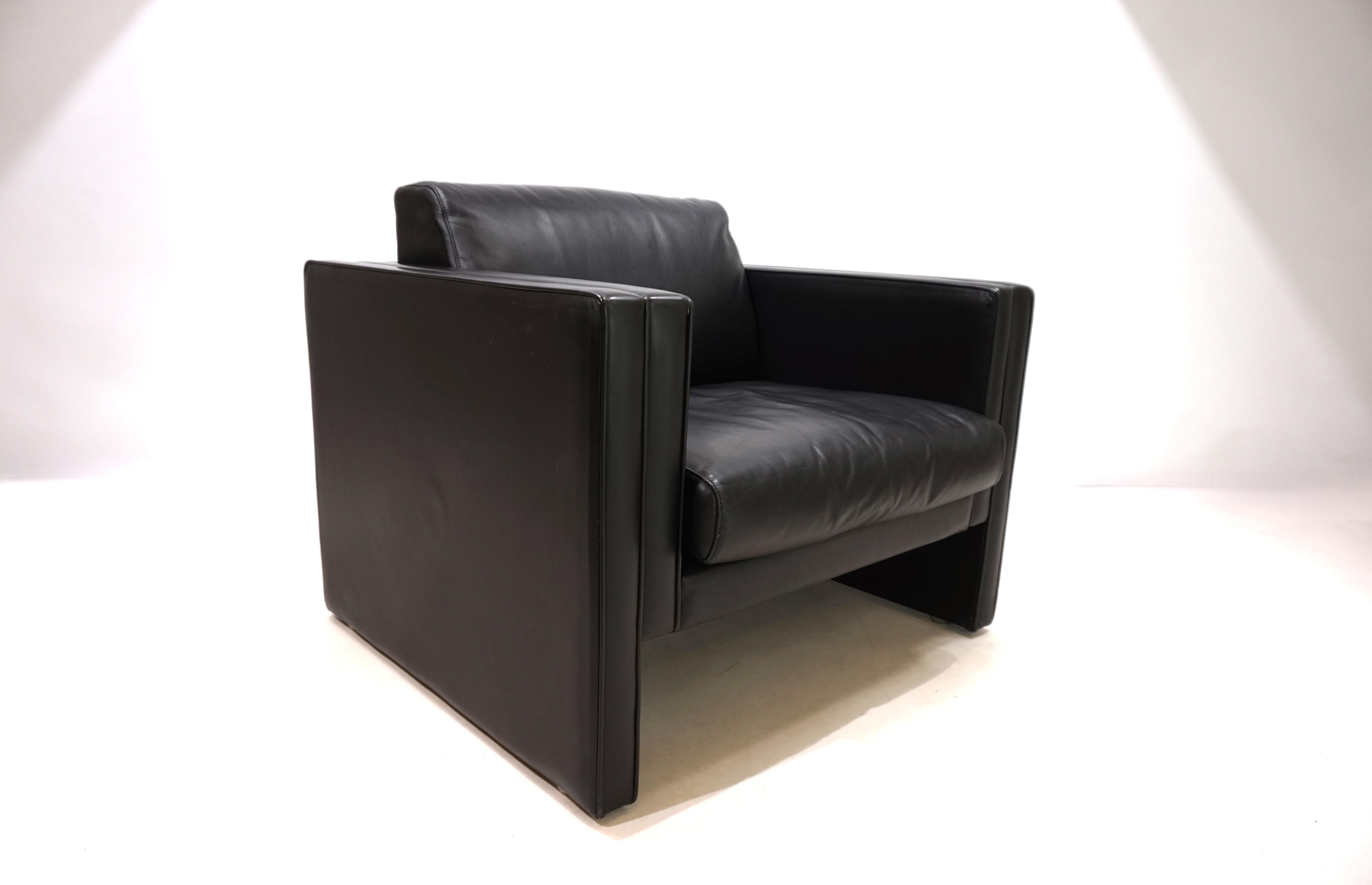 German Knoll Studio Line leather armchair by Jürgen Lange, 1970 For Sale