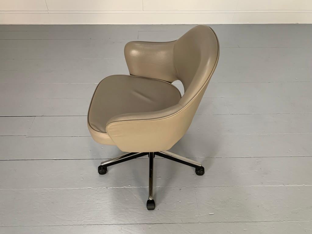 Knoll Studio 
