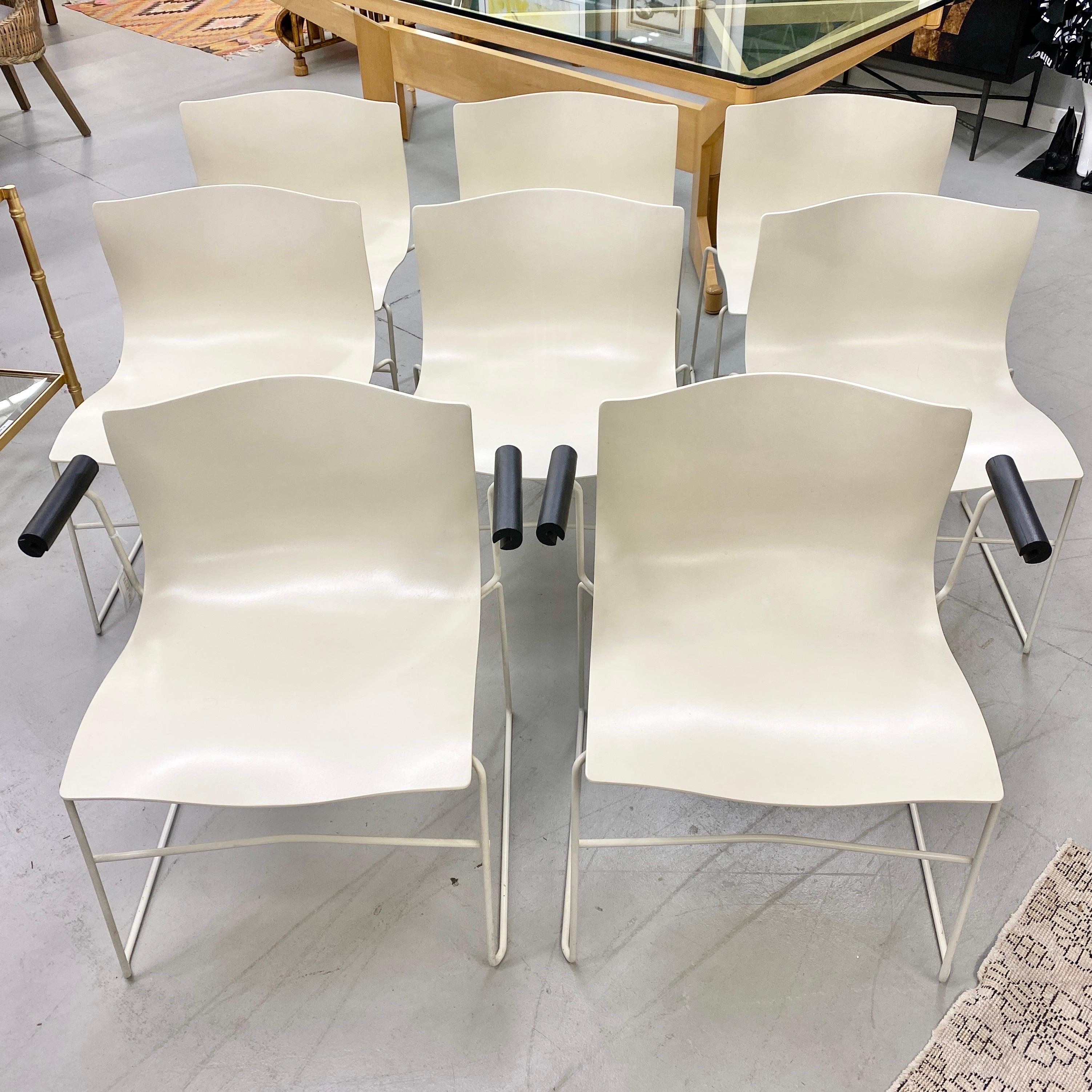 Knoll Studio Set of 8 Chairs Handkerchief Design, 2 W/Arms 6 Armless In Good Condition In Bridgehampton, NY