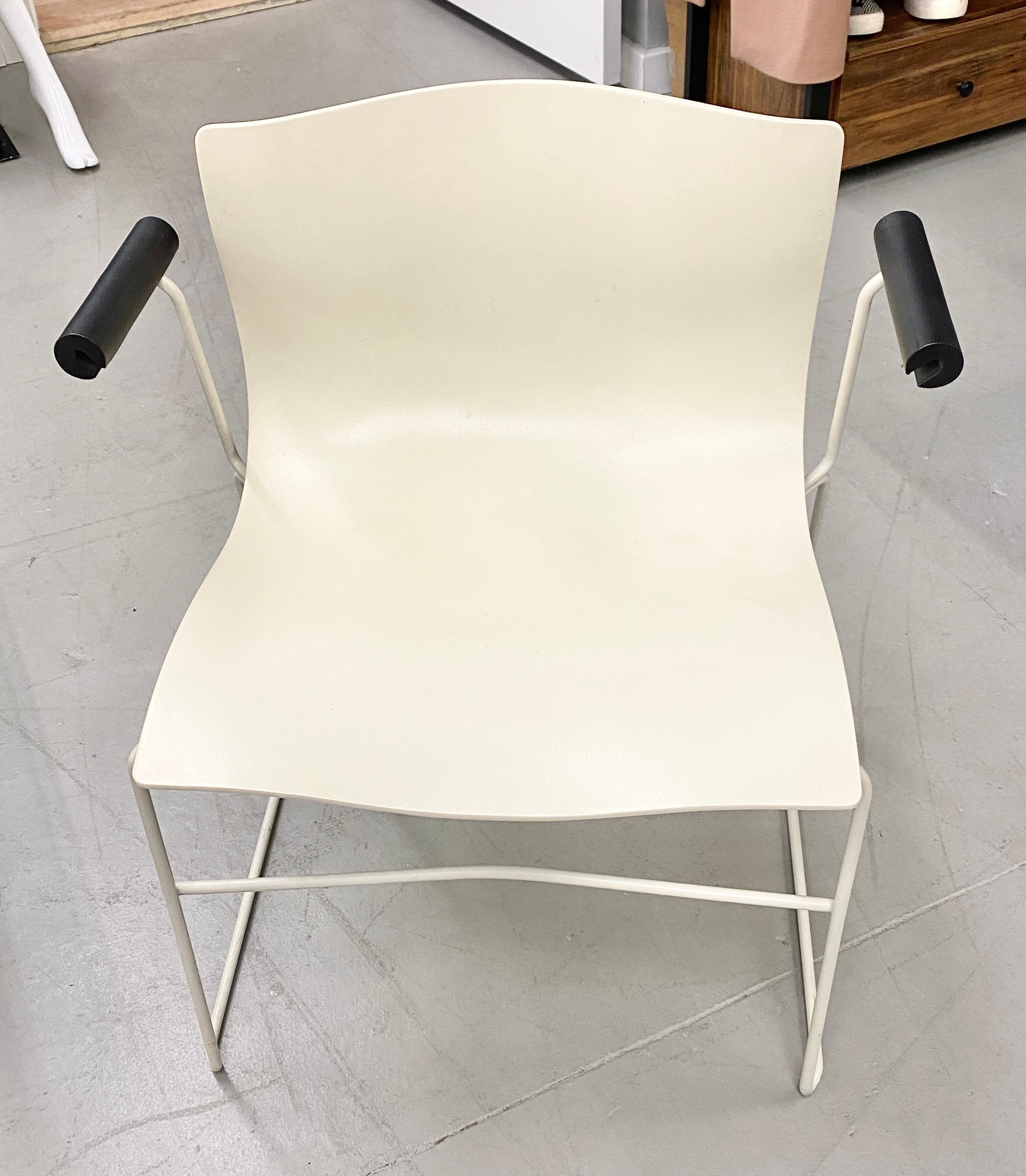 Knoll Studio Set of 8 Chairs Handkerchief Design, 2 W/Arms 6 Armless 1