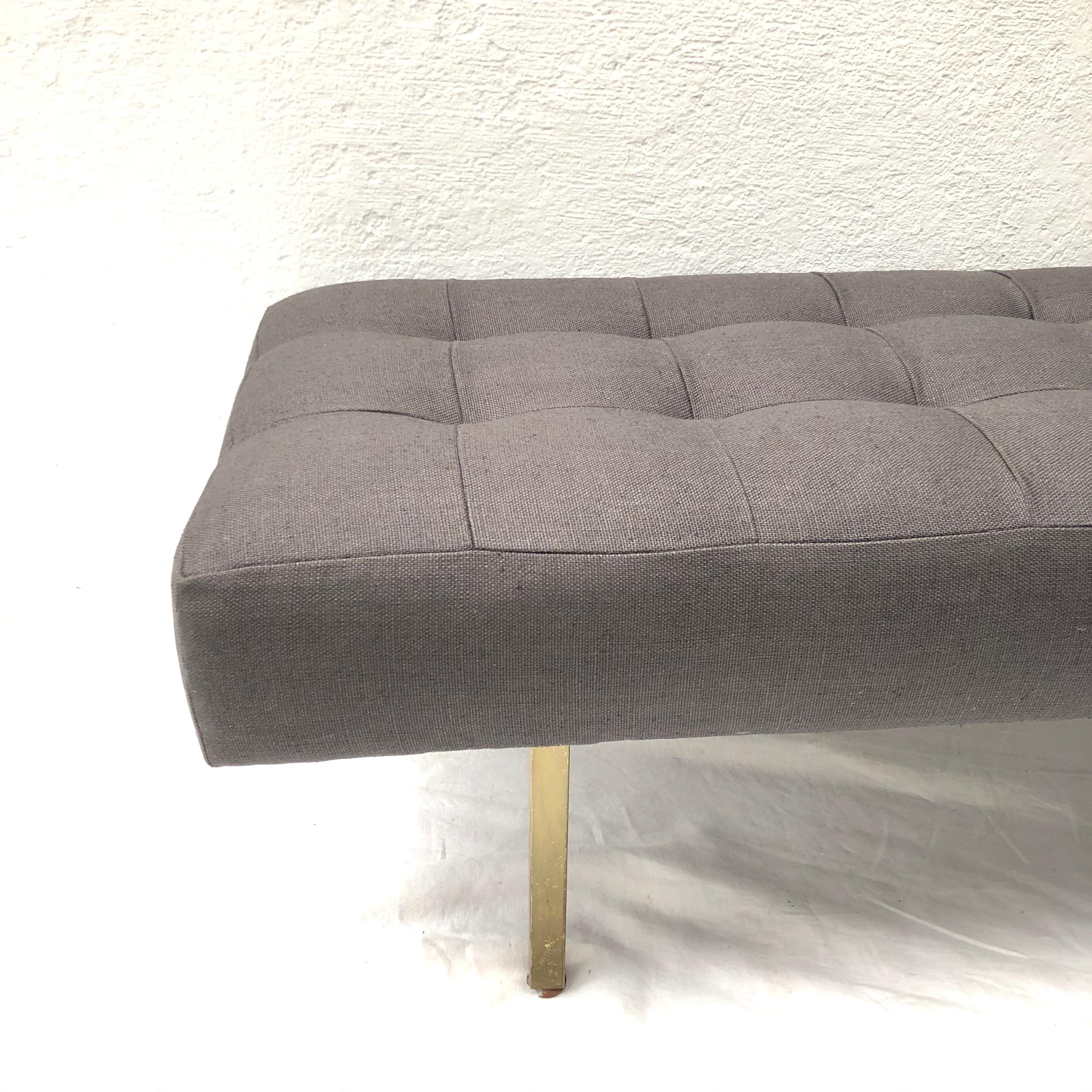 Newly upholstered box tufted bench in dark gray Belgian linen in the Knoll style with brass legs 1.