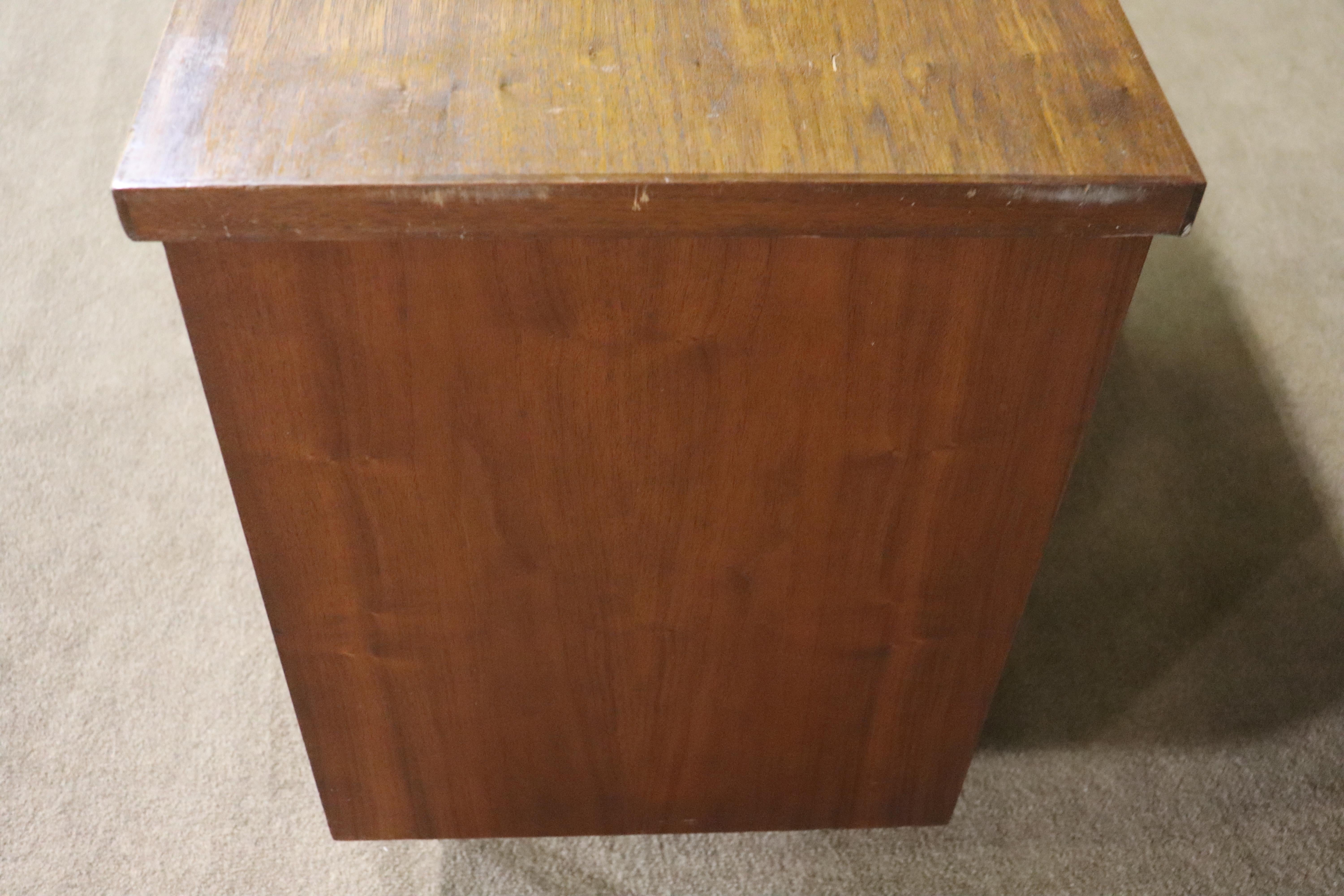Knoll Style Mid-Century Office Cabinet For Sale 3