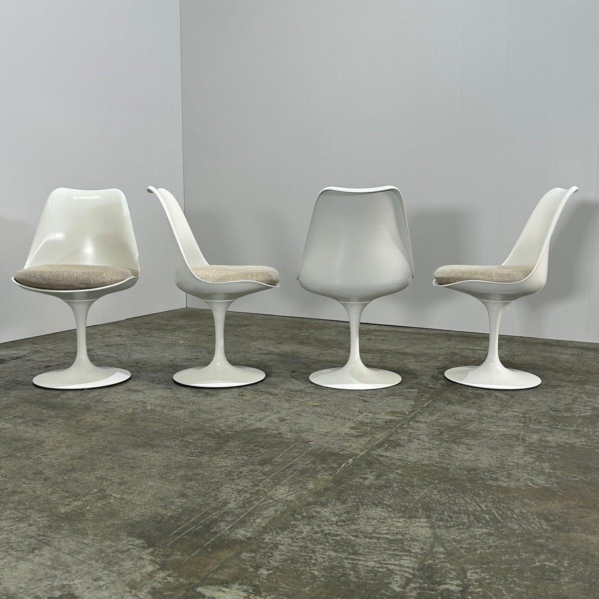 Chaises Tulip de Knoll par Eero Saarinen, ensemble de quatre en vente 4