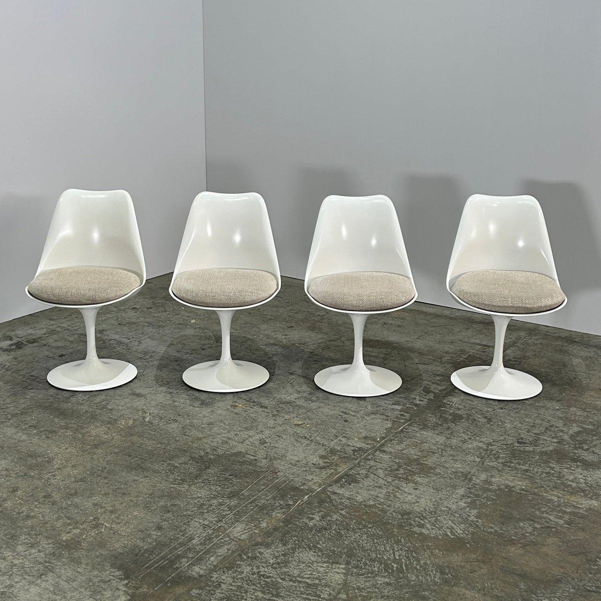 Mid-Century Modern Chaises Tulip de Knoll par Eero Saarinen, ensemble de quatre en vente