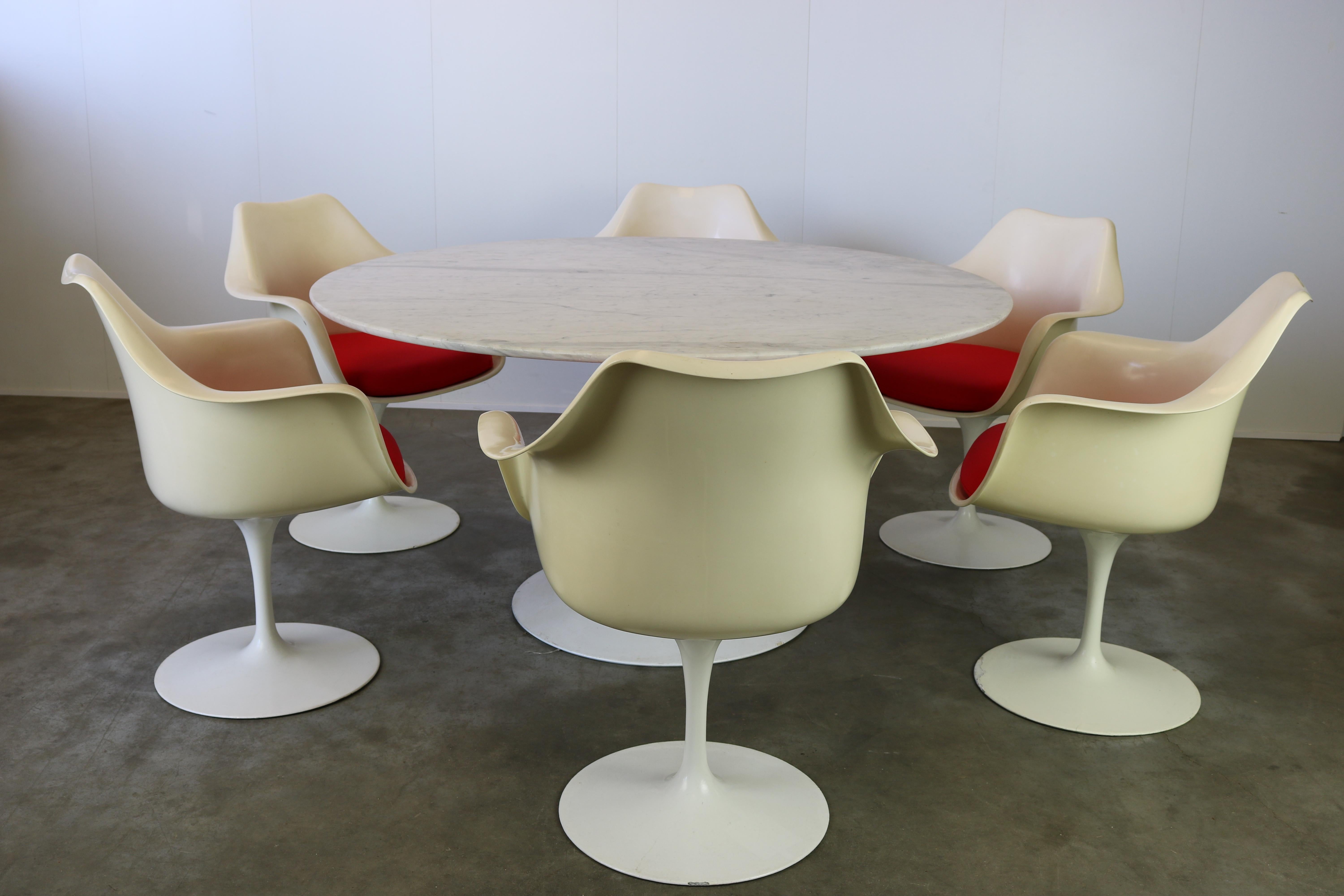 Knoll Tulip Dining Set by Eero Saarinen 1960s Large Marble Table Armchairs For Sale 3