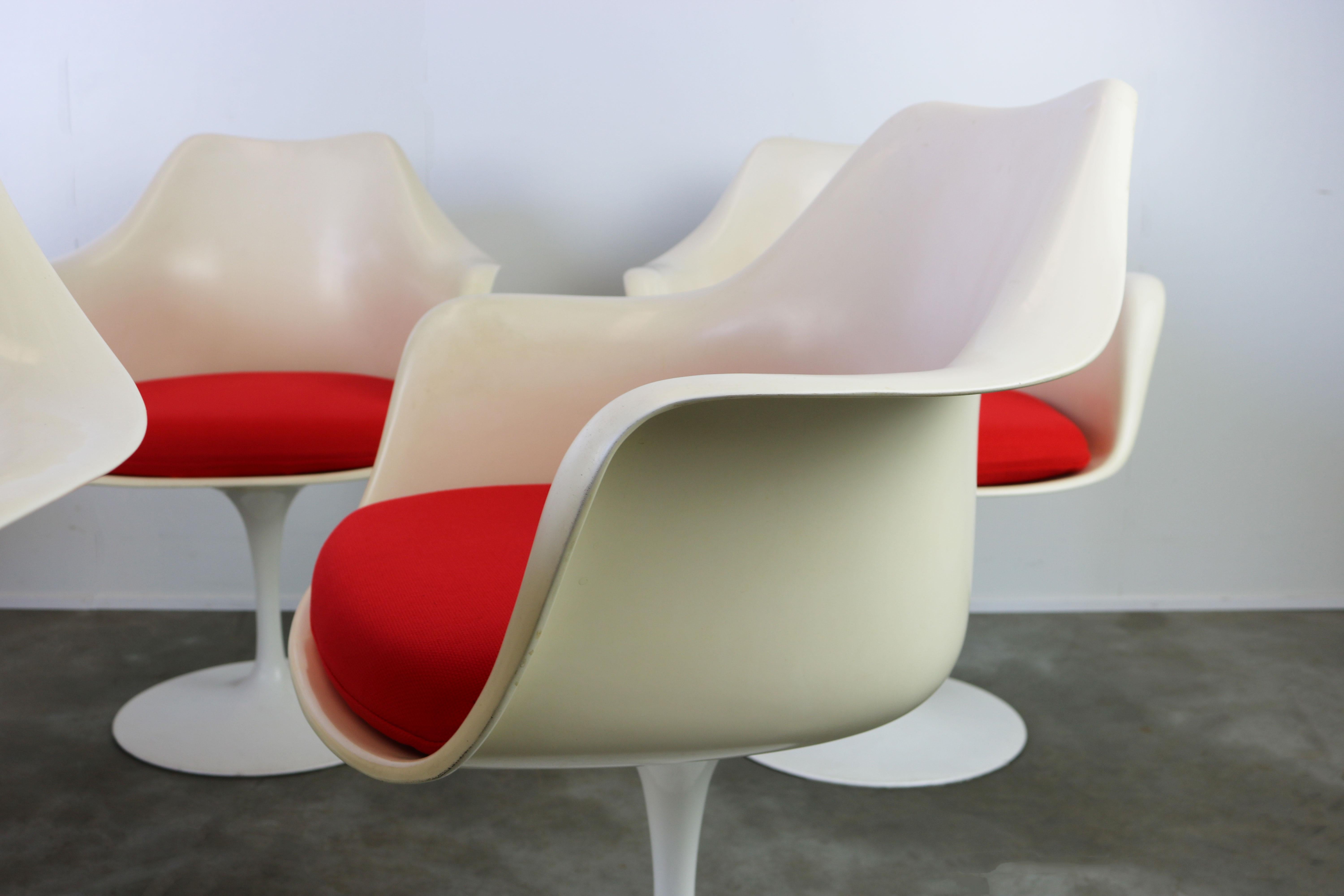 Knoll Tulip Dining Set by Eero Saarinen 1960s Large Marble Table Armchairs For Sale 1