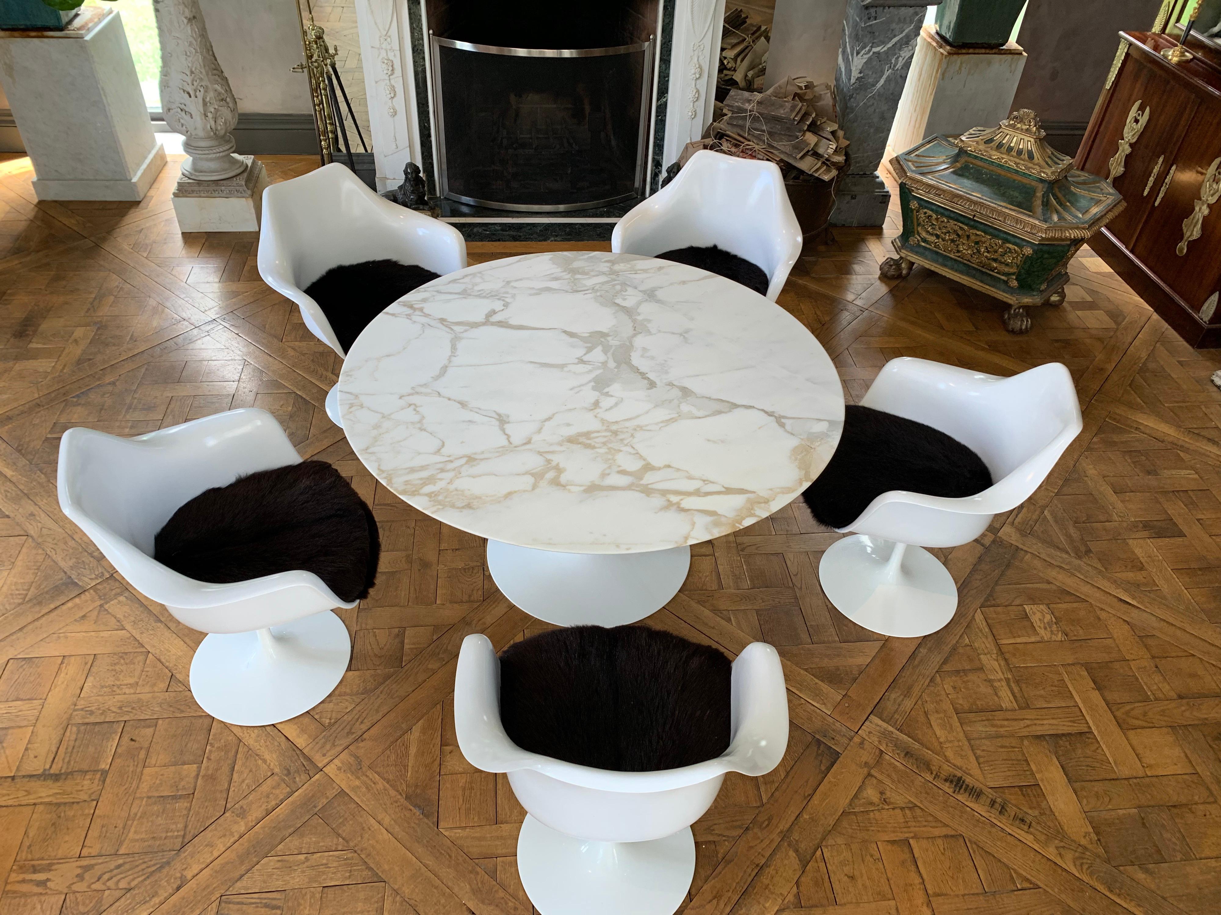 20th Century Knoll Tulip Dining Table