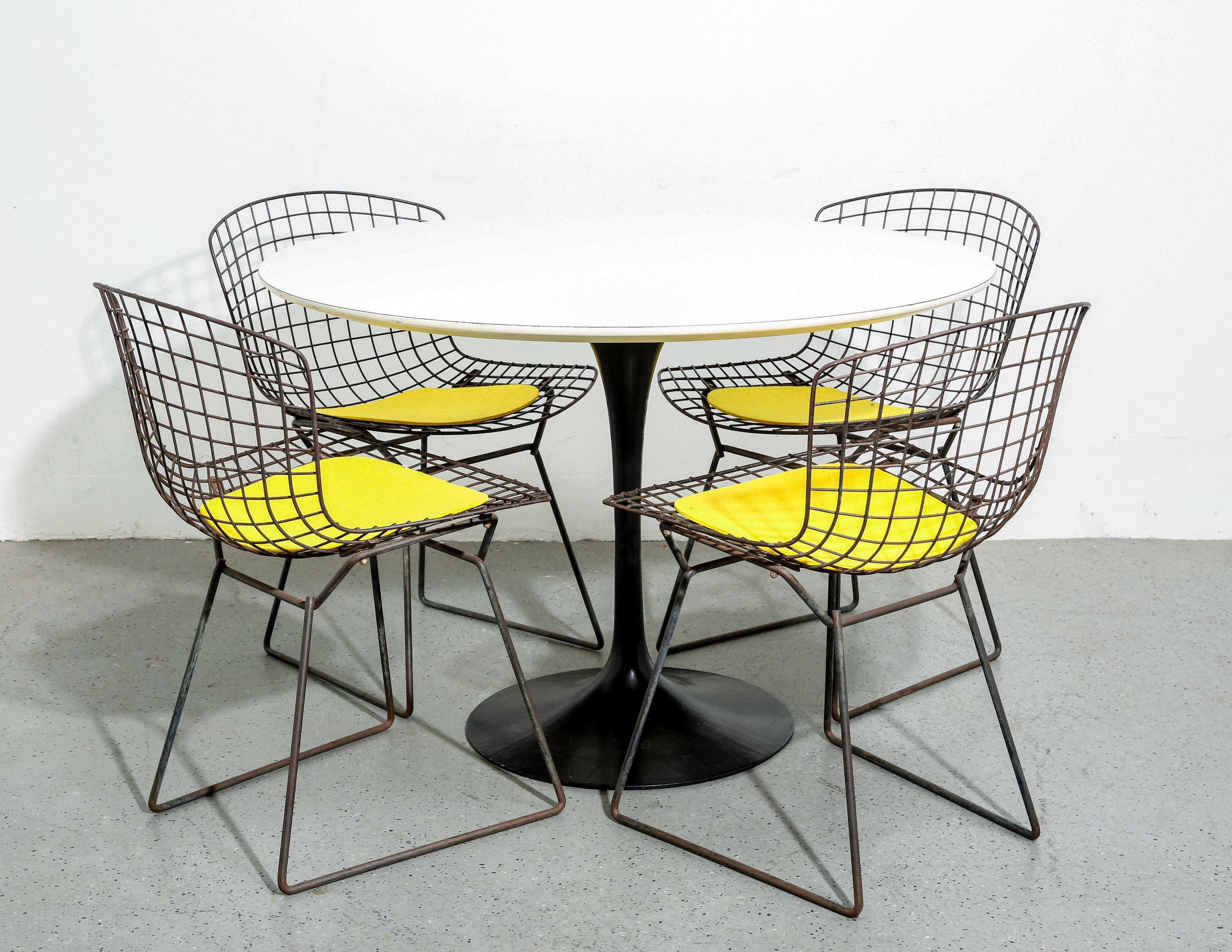 Laminato Tavolo Knoll Tulip in vendita