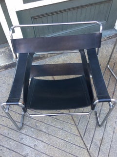 Knoll Wassily Chair by Marcel Breuer in Black Leather