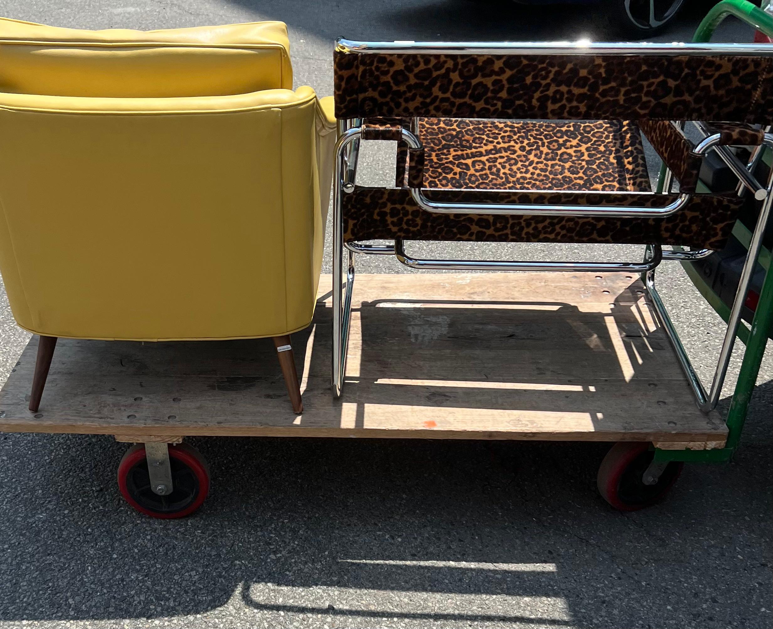 Acier inoxydable Chaise longue Wassily modèle B3 de Knoll x Supreme Leopard, Marcel Breuer, 1925, 2019