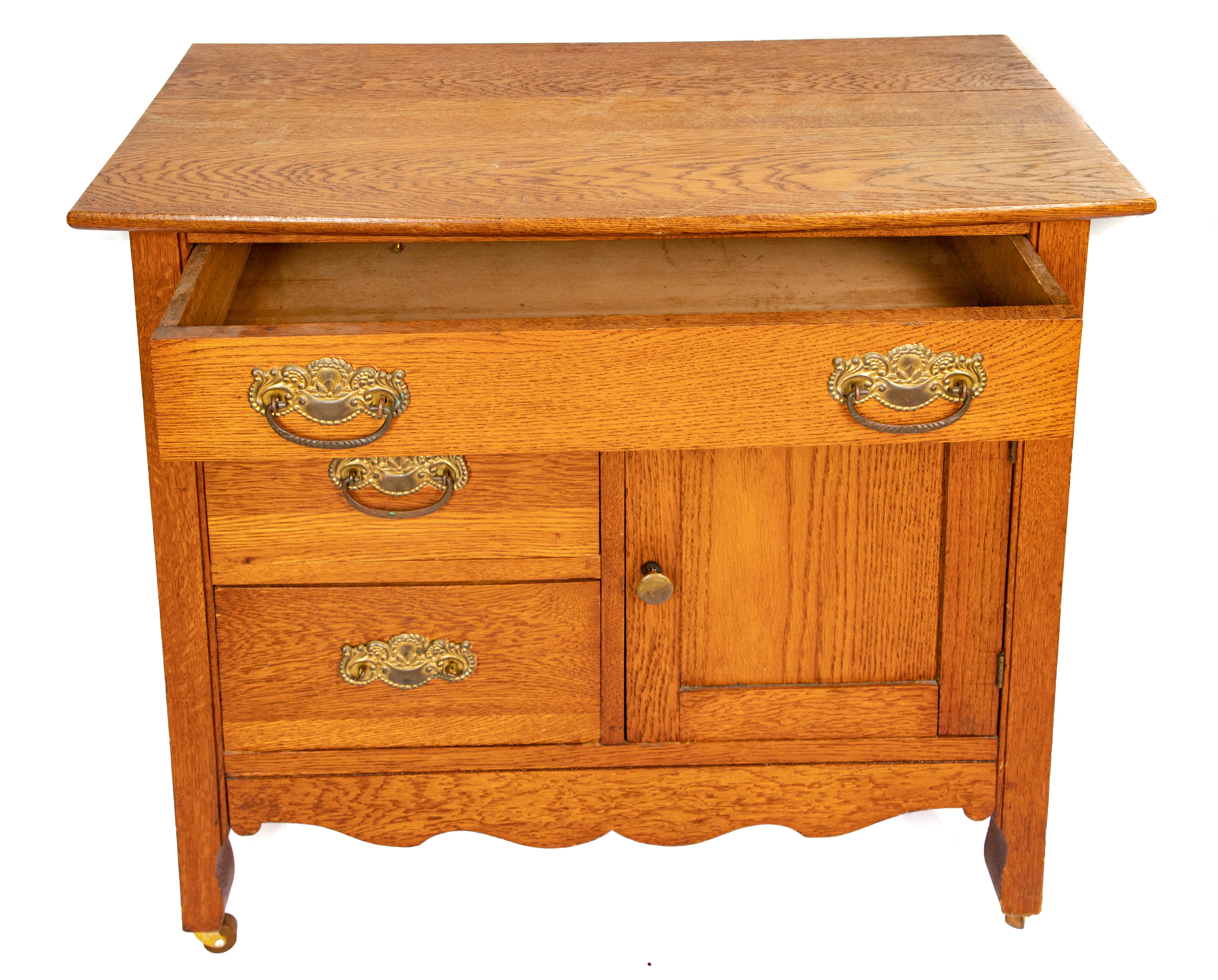 Woodwork Knostman & Peterson Washstand For Sale