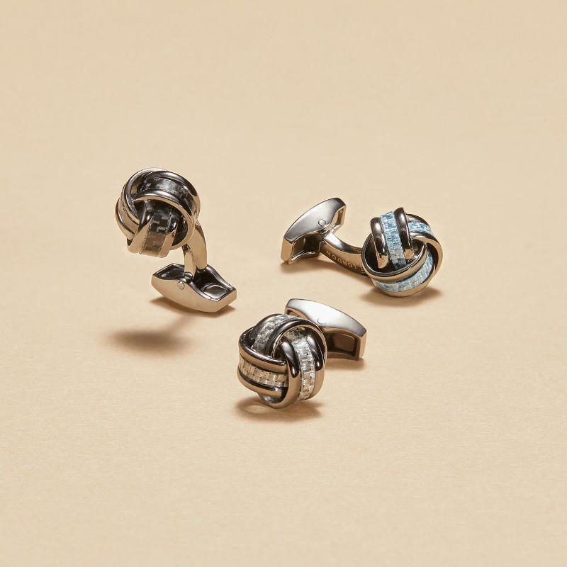 Knot Cufflinks with Black Carbon Fibre In New Condition For Sale In Fulham business exchange, London