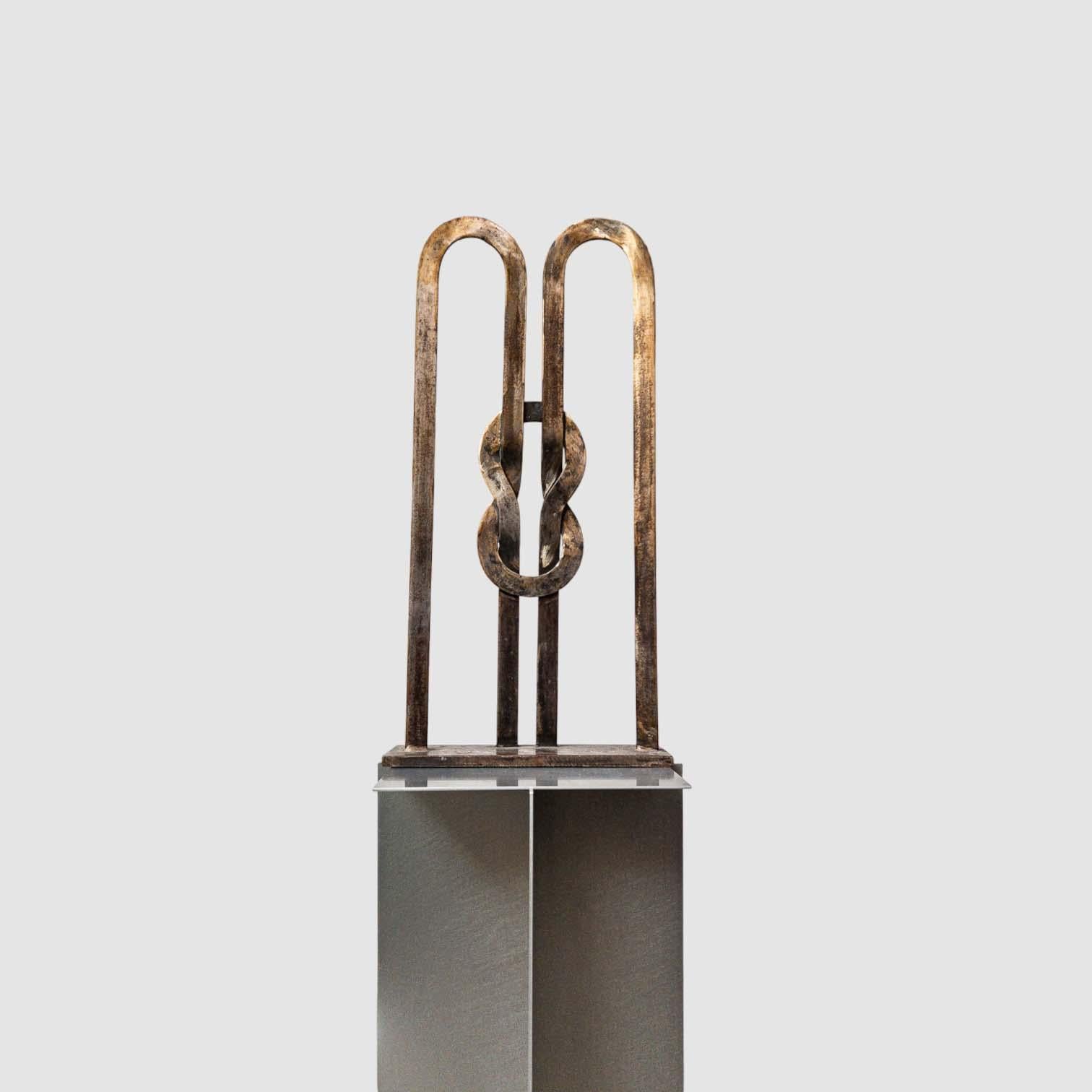 Esta escultura abstracta de acero de hacia 1965 recuerda a los icónicos motivos de 