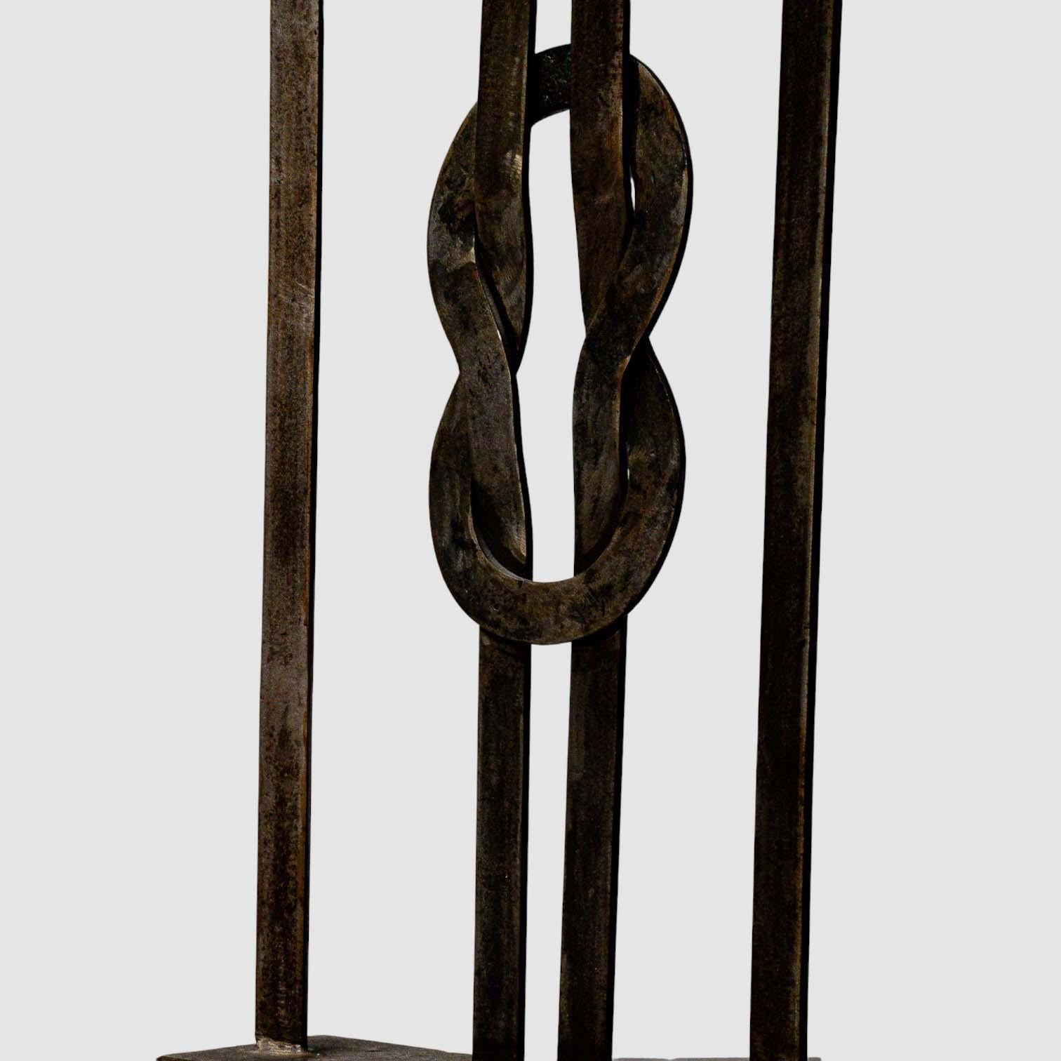 Escultura de metal 