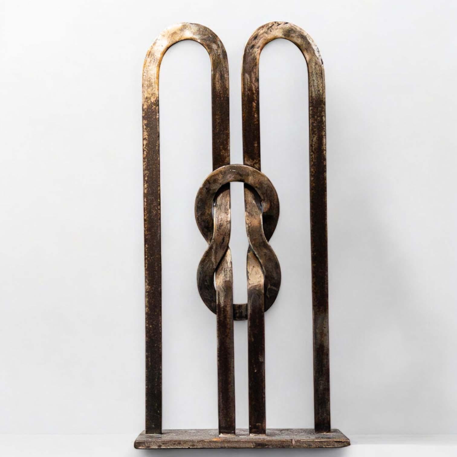 Escultura de metal 