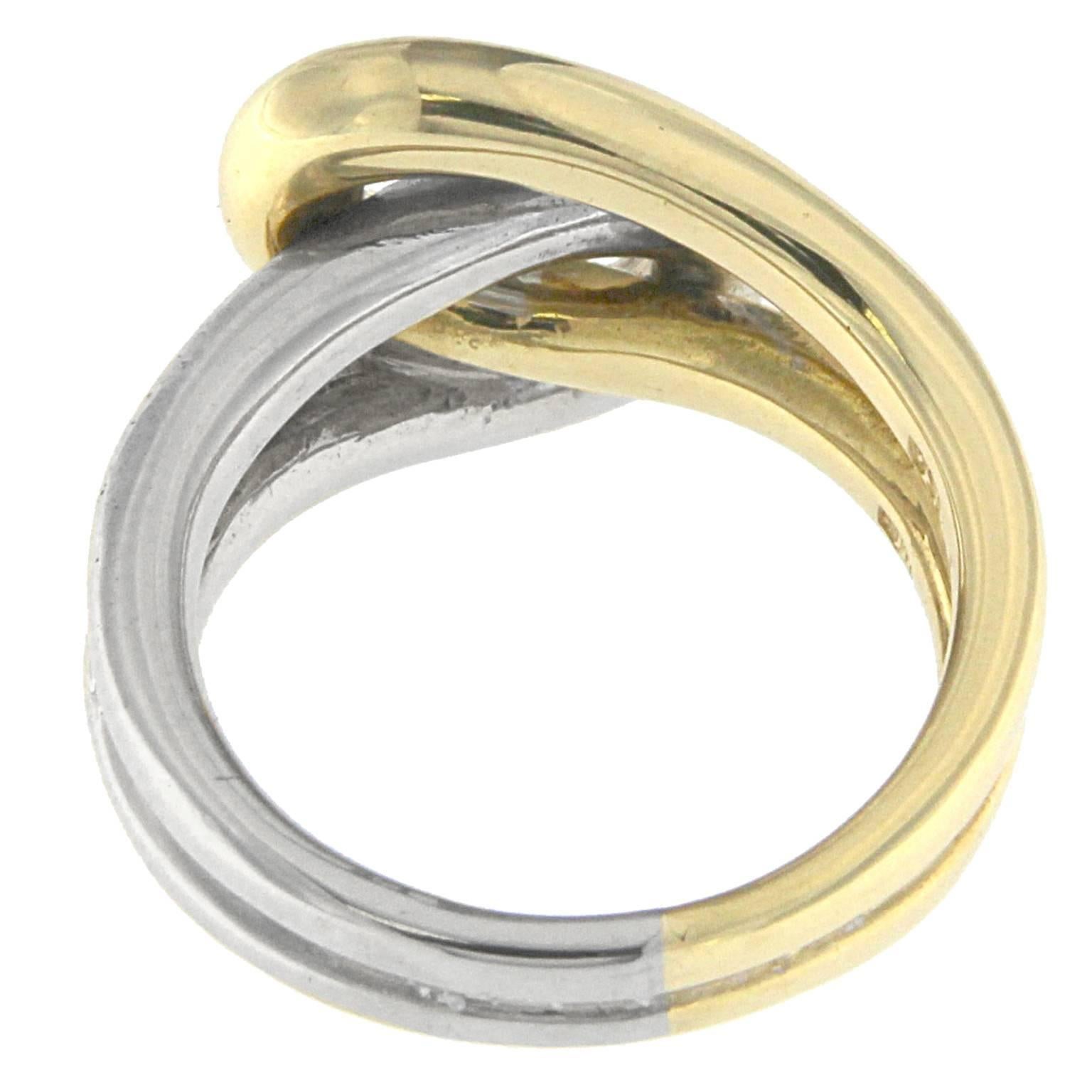 Knot Ring 18 Karat Yellow and White Gold In New Condition In Milano, Lombardia
