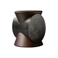 Mesa auxiliar KNOT Diseñada por Dan Yeffet para Collection Particuliere