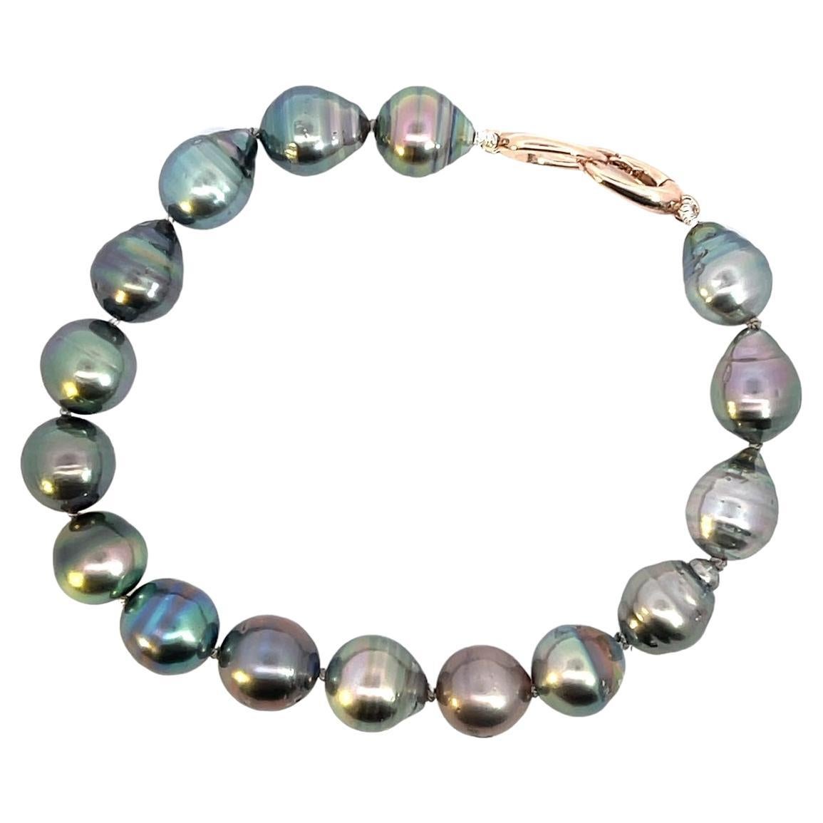 Knotted Tahitian Pearl Bracelet with 14k Rose Gold Triggerless Clasp For Sale
