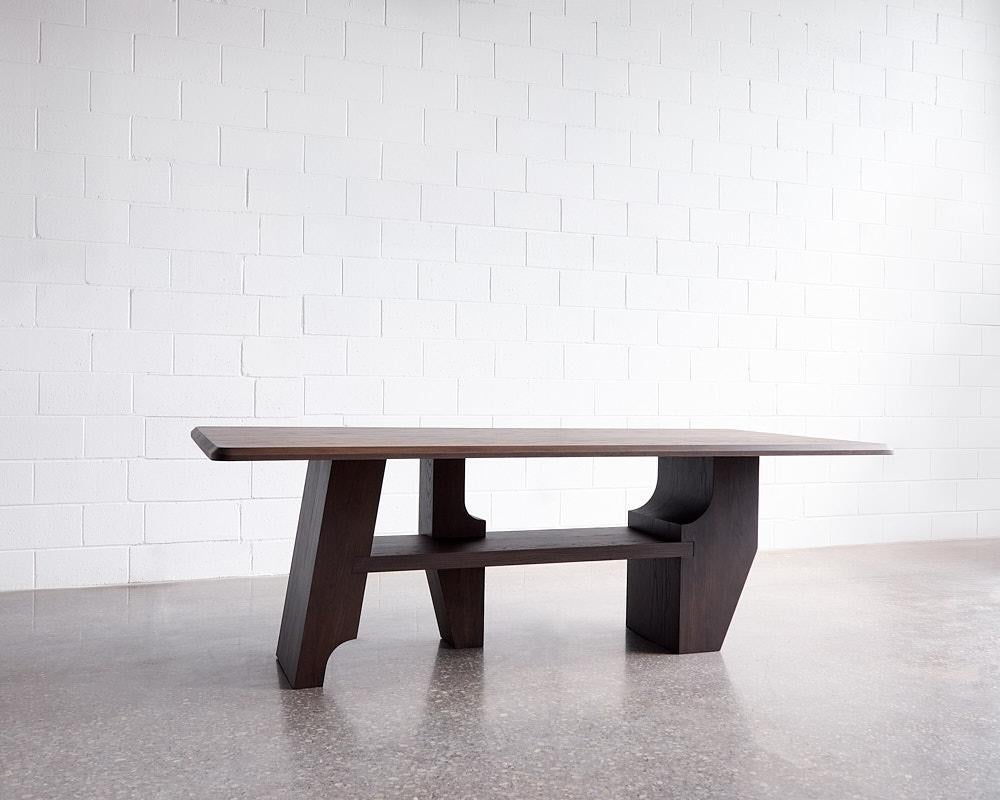 Mesa de Comedor Knox en Roble Oscuro 96 