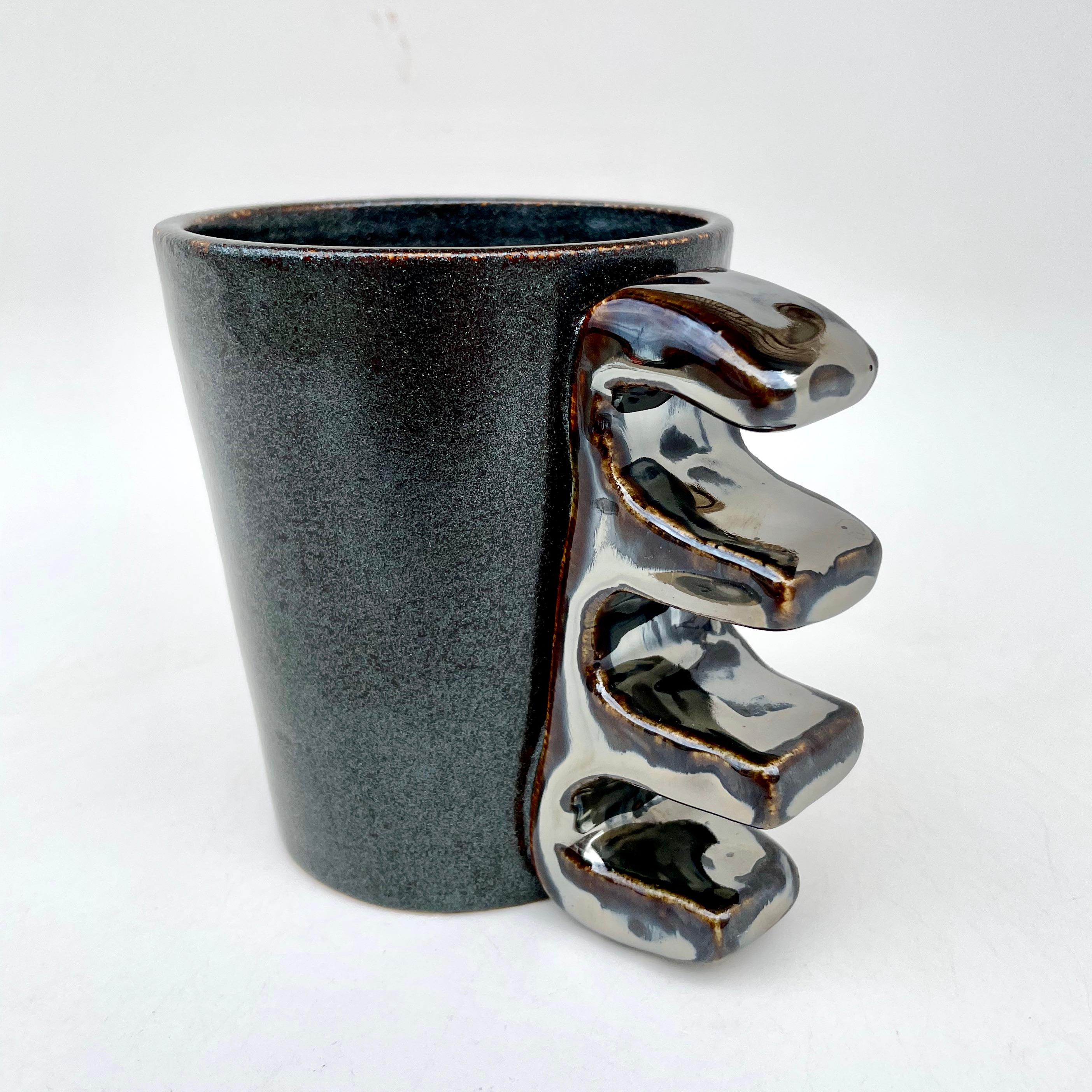 Knuckler Four Finger V, Handmade and Food Safe, by Ceramicist Stef Duffy For Sale 1