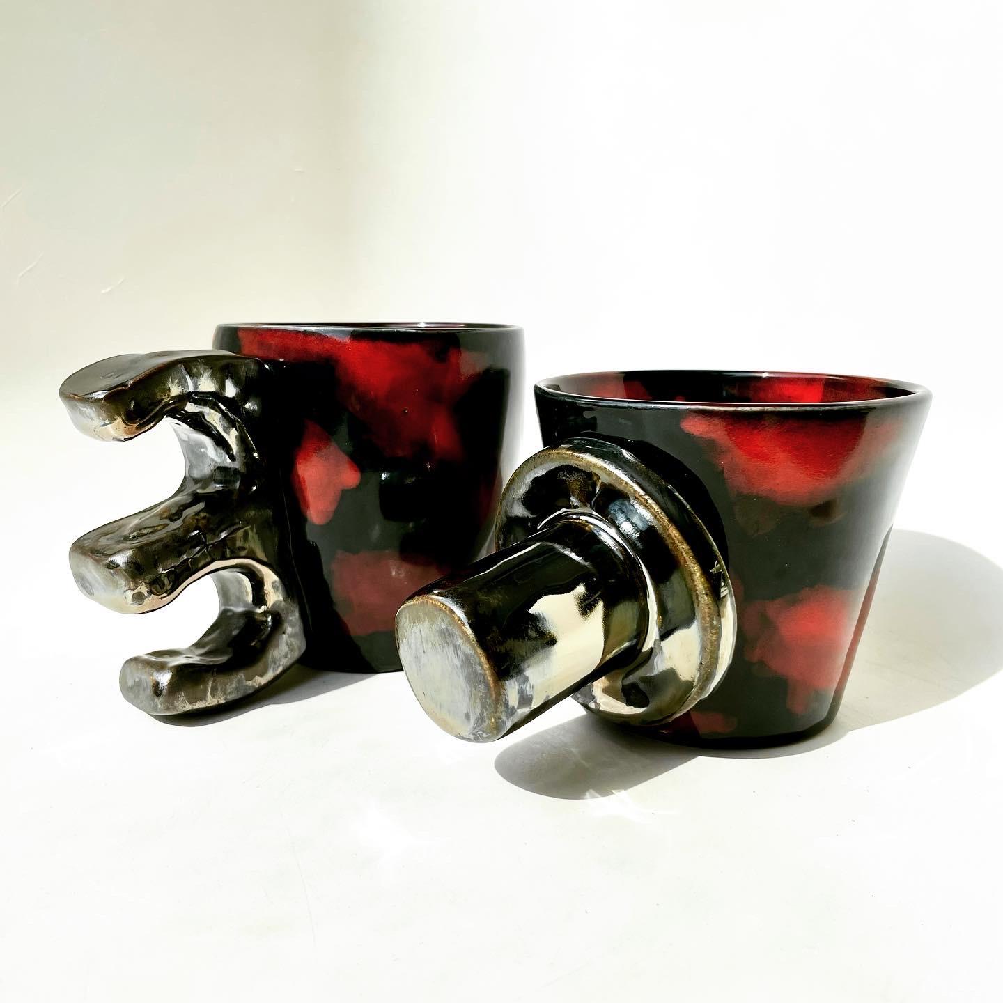 Modern Knuckler Three Finger Tumbler, Handmade and Food Safe, by Ceramicist Stef Duffy For Sale