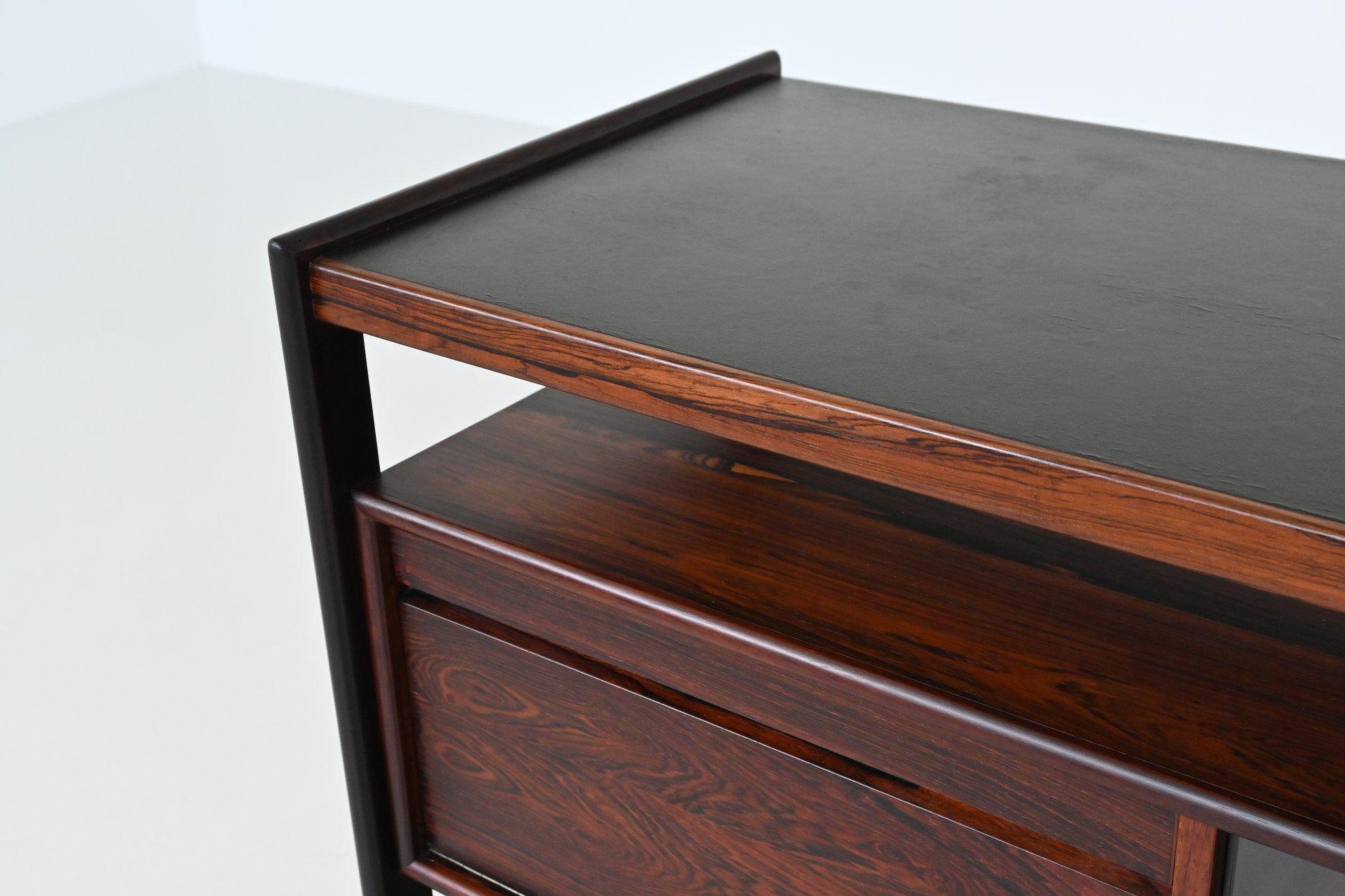 Knud Bent dry bar in rosewood Dyrlund Denmark 1960 For Sale 4